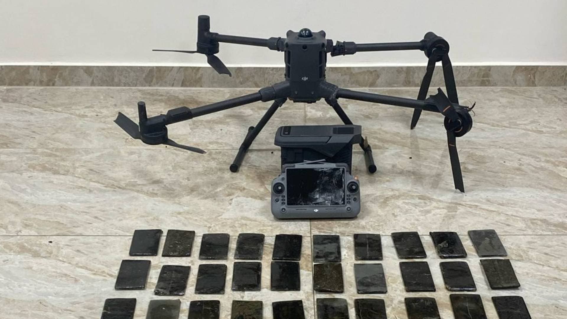 الجيش العربي: المنطقة العسكرية الجنوبية تحبط محاولة تهريب مواد مخدرة بواسطة طائرة مسيرة