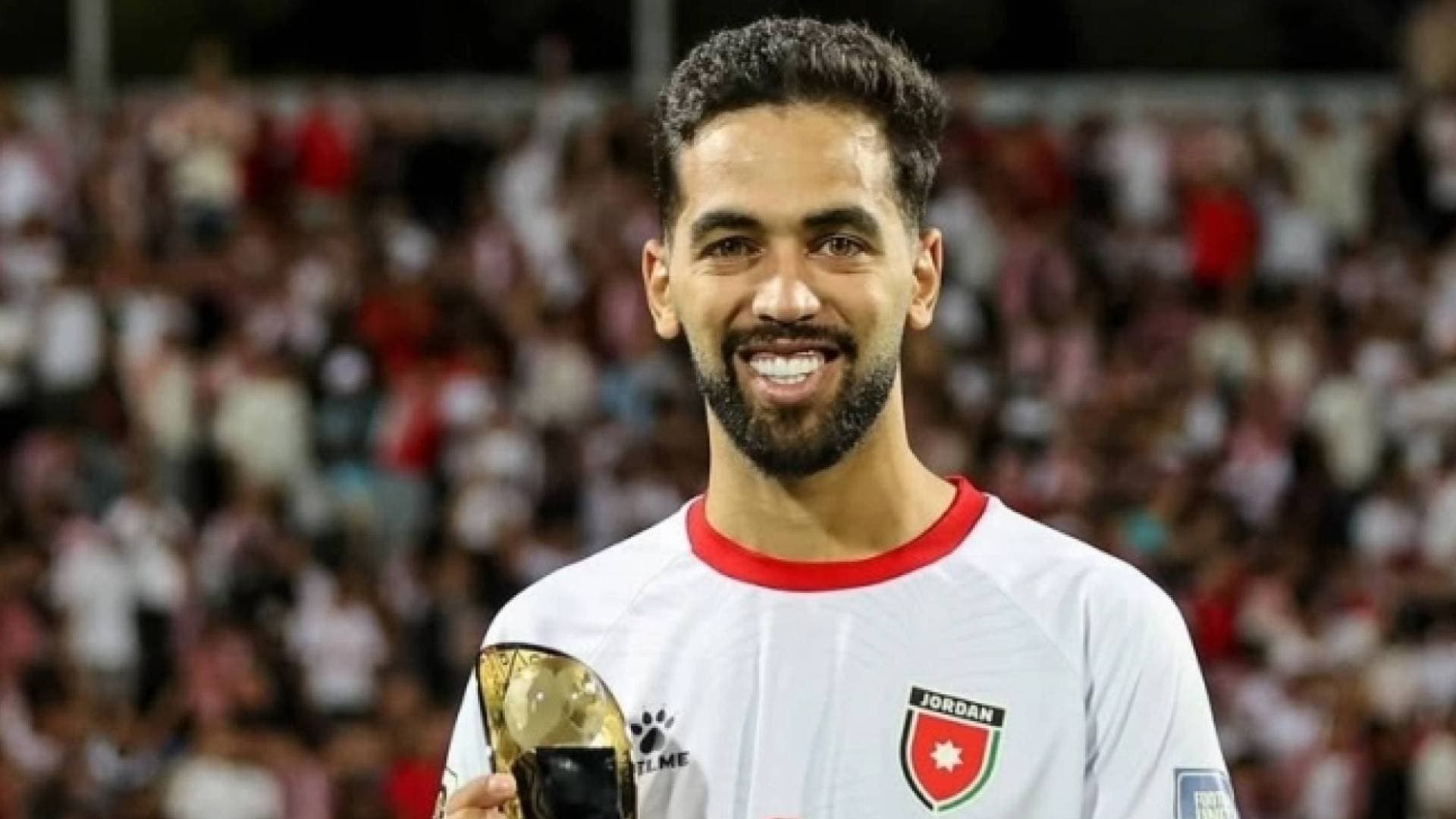 تحول في وجهة "هداف العرب".. السيلية القطري يخطف علي علوان
