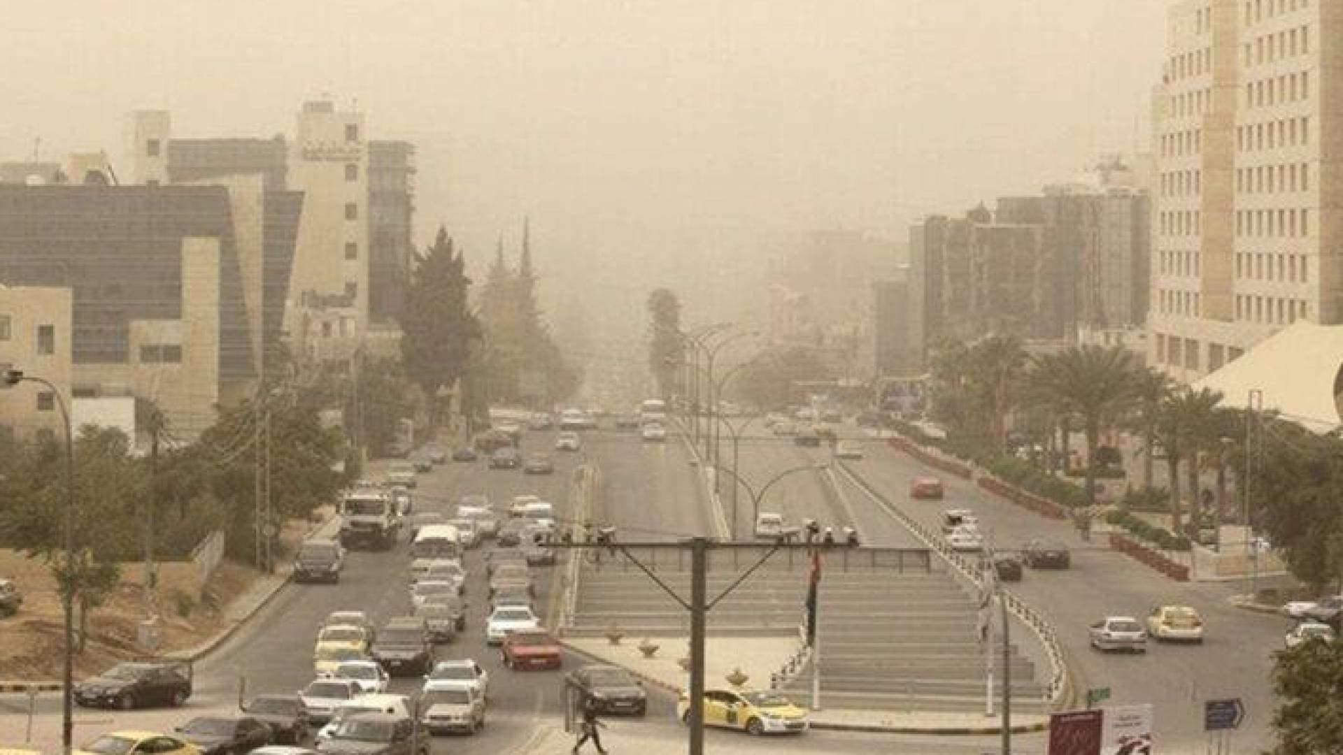 "غبار إفريقي" : طقس غير معتاد يؤثر على الأردن وتنبيهات لمرضى الجهاز التنفسي