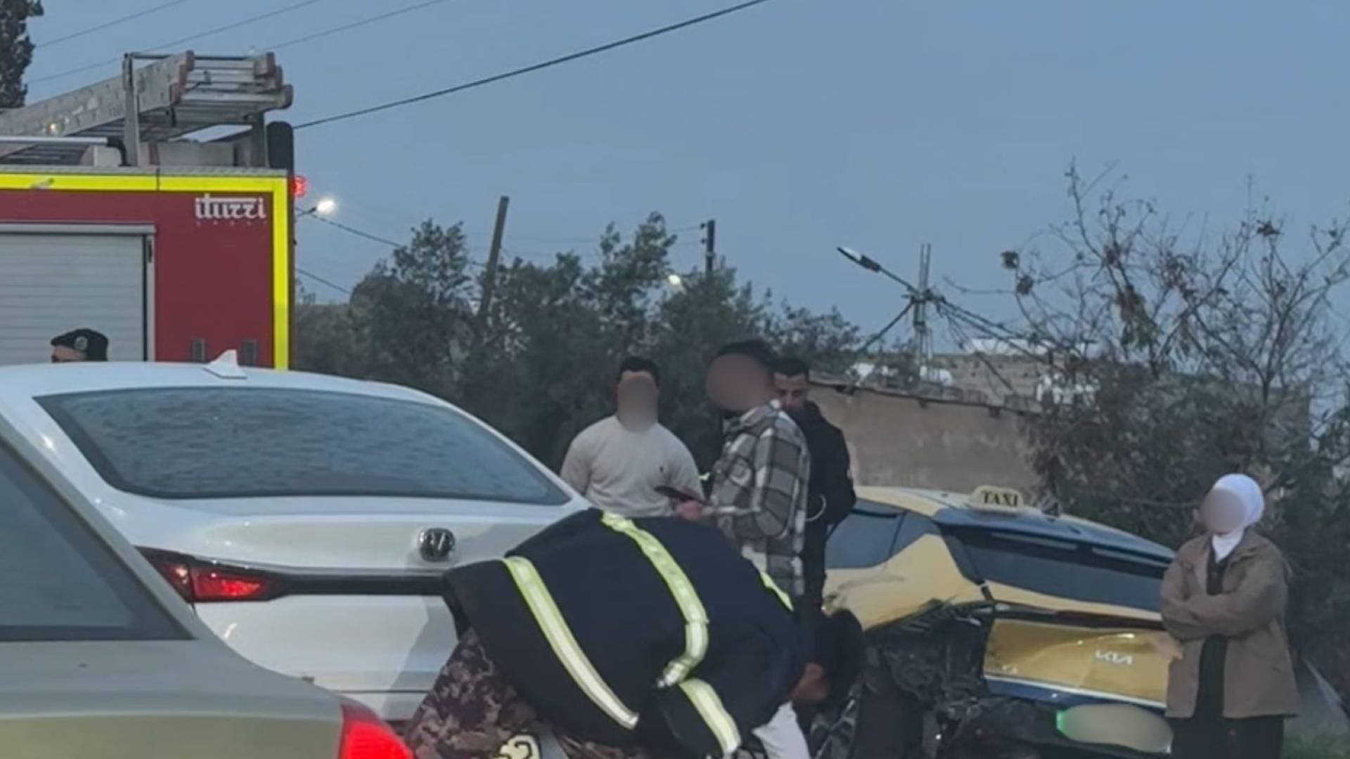 مراسل رؤيا: تباطؤ مروري في اوتوستراد جرش-عمان إثر حادث مروري بين مركبتين..فيديو
