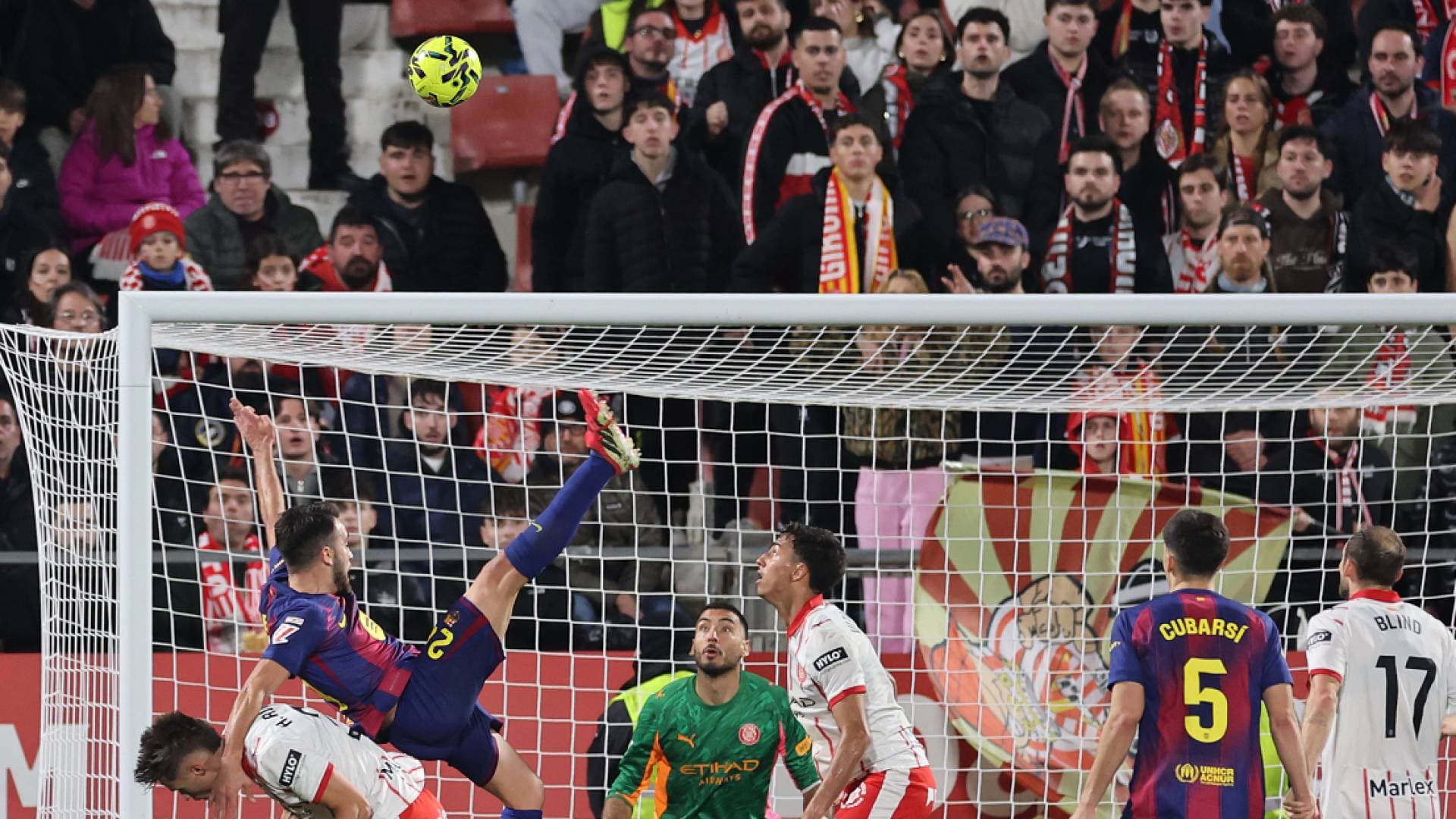 زلزال في كاتالونيا.. جيرونا يسقط برشلونة ويهدي صدارة "الدوري الإسباني" لـ ريال مدريد