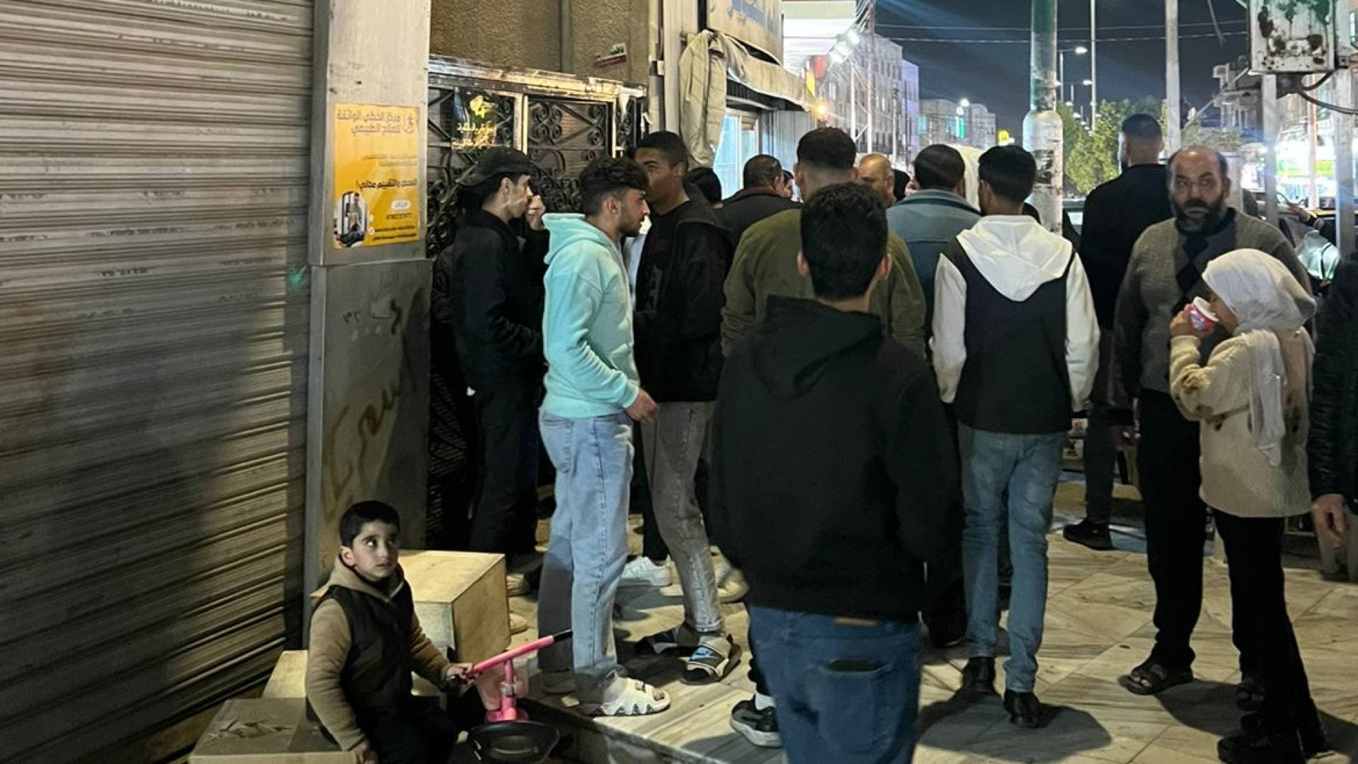أمانة عمان تنفذ حملة لتنظيم البسطات في ماركا الشمالية