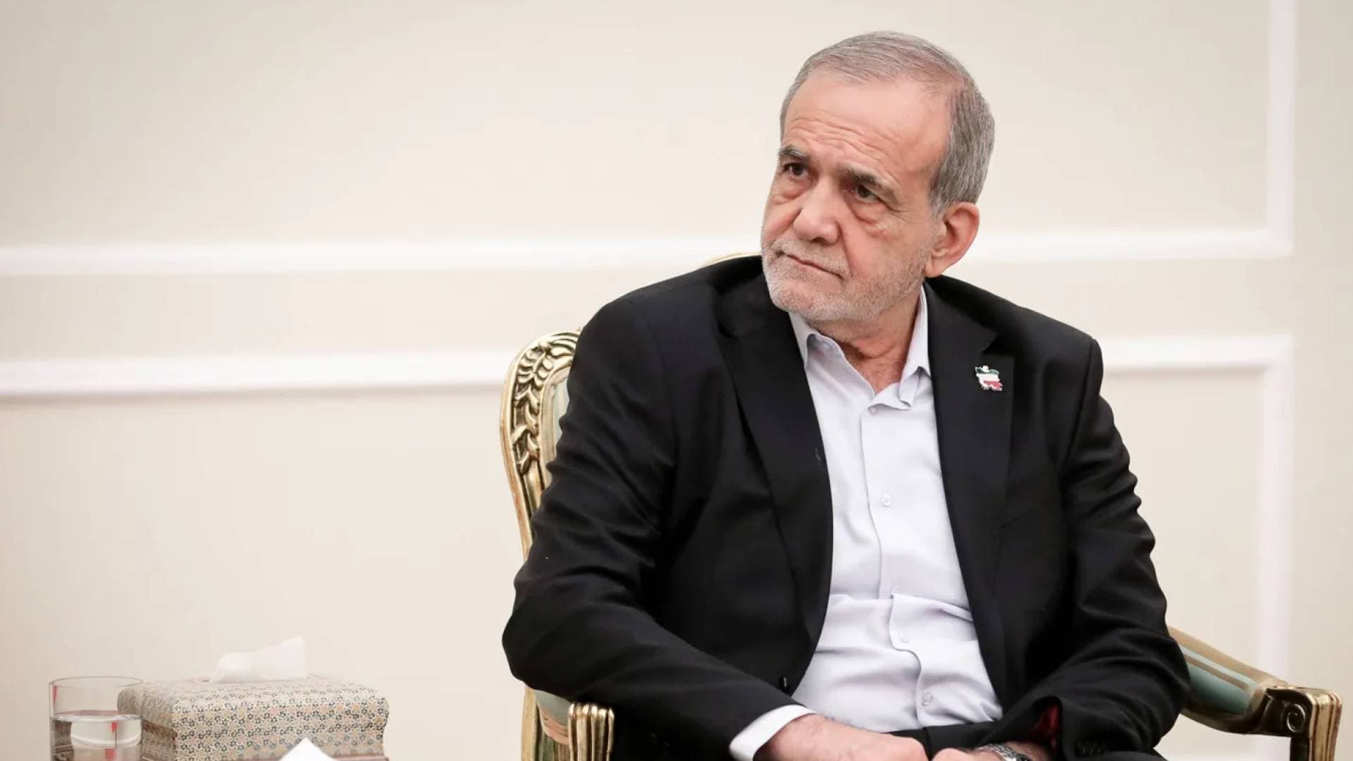 بزشكيان: تهديد إيران بالمحو "توهم وعجز" ومضيق هرمز مغلق فقط أمام "المعتدين"