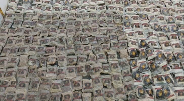 الجيش العربي: المنطقة العسكرية الشرقية تحبط 6 محاولات تهريب كميات كبيرة من المواد المخدرة في عملية نوعية