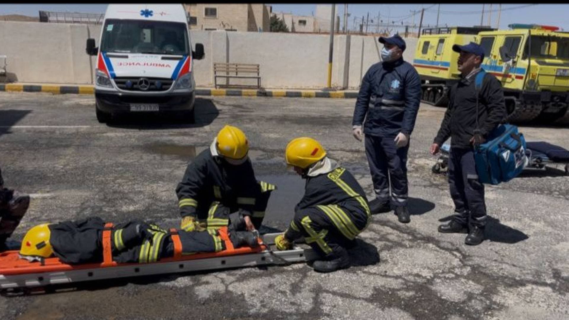 مديريات الدفاع المدني تنفذ يوما تدريبيا ميدانيا في محافظات الأردن