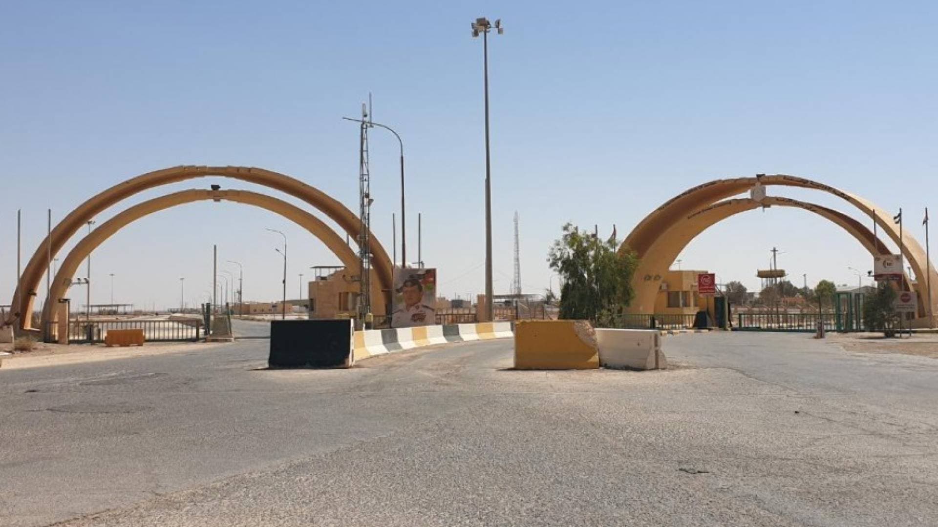 النقل تنفذ زيارة ميدانية لمركز حدود الكرامة-طريبيل لبحث تعزيز انسيابية حركة الشحن