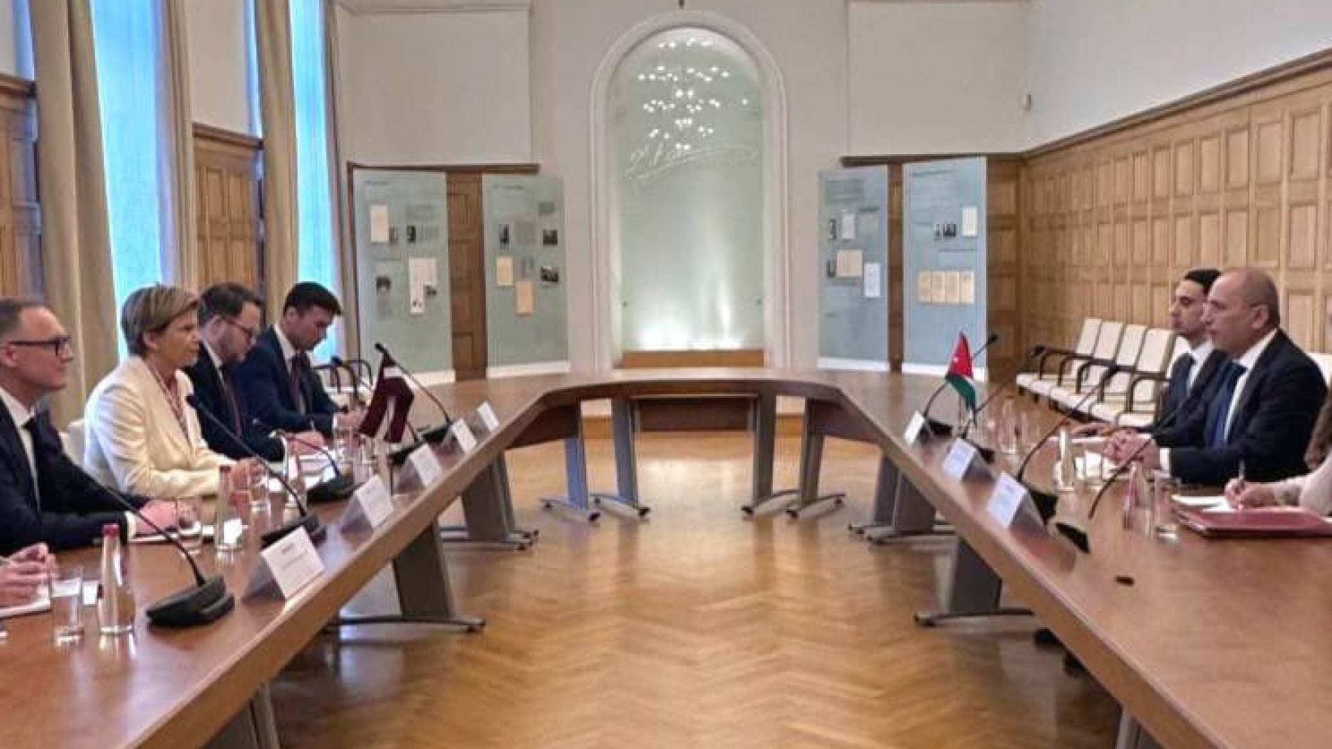 الصفدي في "ريغا": اتفاقية للإعفاء من التأشيرة للدبلوماسيين وخارطة طريق لتعزيز التعاون مع لاتفيا