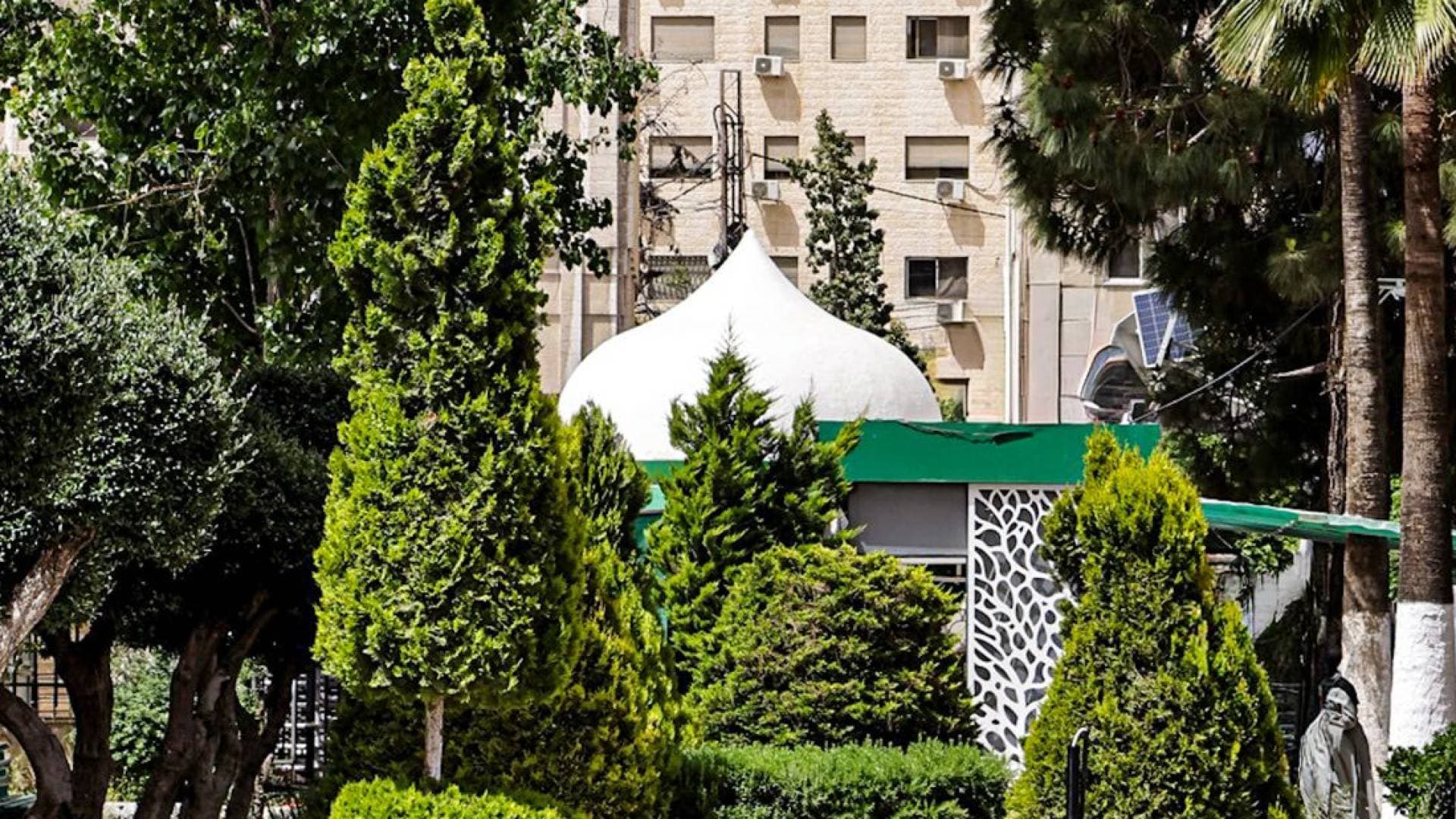 الجامعة الأردنية لـ"رؤيا أخبار": المشاجرة المتداولة وقعت خارج أسوار الجامعة ولا علاقة لها بالانتخابات