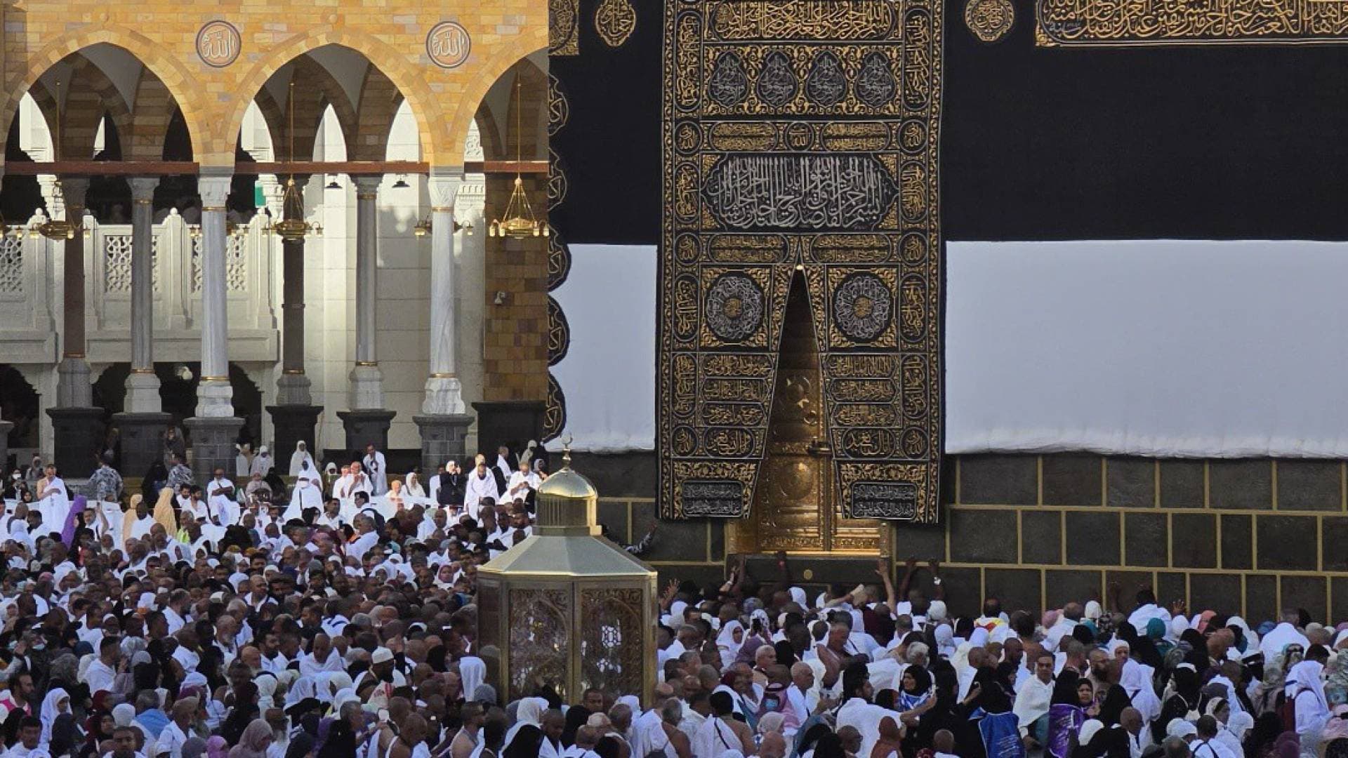 موسم الحج.. ضيوف الرحمن يتوافدون لمكة والسعودية تعلن جاهزيتها
