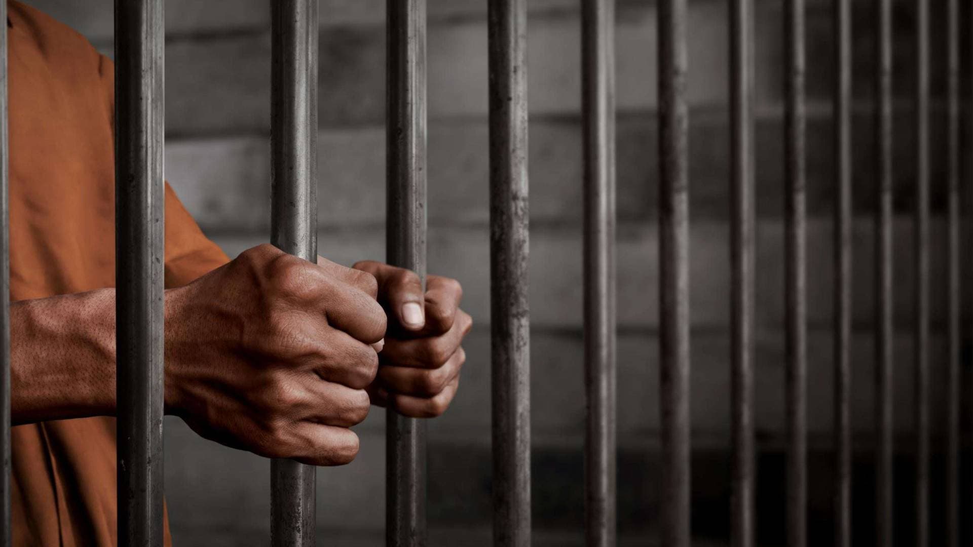 محكمة التمييز تؤيد حكما بسجن مدان بقتل زوجته بخرطوم مياه في عمان