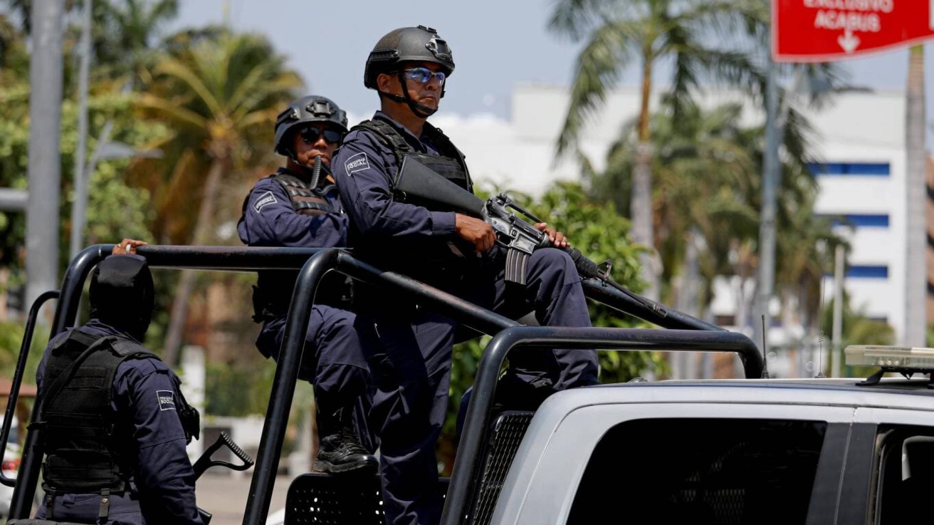 جريمة اغتيال تهز جنوب المكسيك: مقتل رئيس بلدية "سان ميغيل أماتيتلان" برصاص العصابات