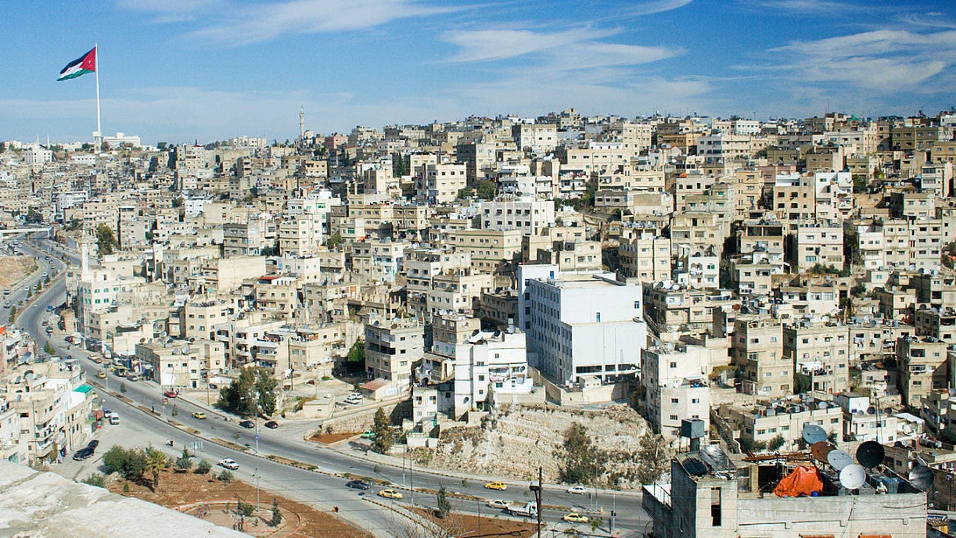 لتسهيل ترخيص المباني.. مجلس الوزراء يوافق على تعديل نظام الأبنية والتنظيم في عمان