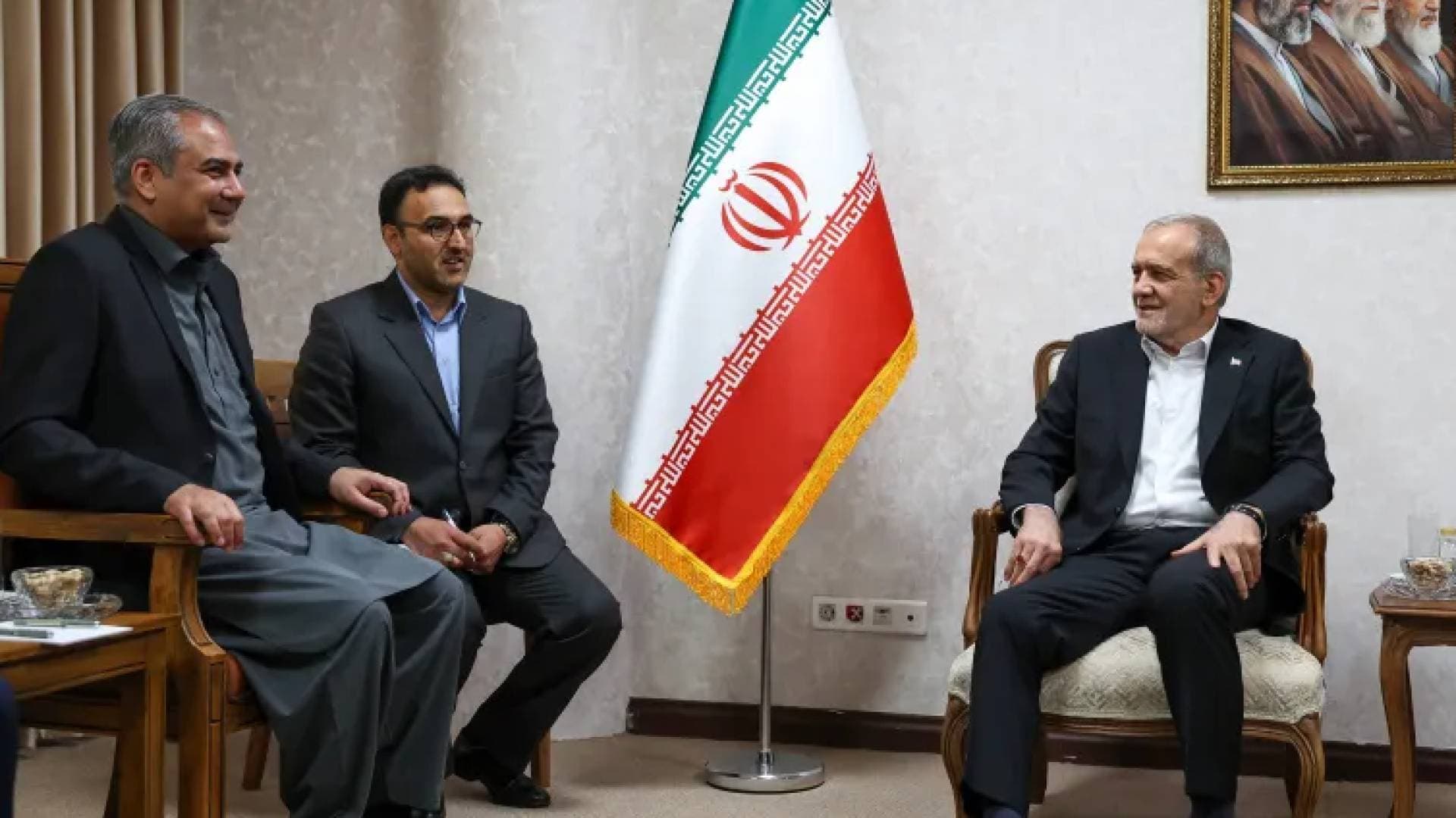 الرئاسة الإيرانية: مباحثات إيرانية باكستانية في طهران لمتابعة تنفيذ مذكرة التفاهم مع واشنطن