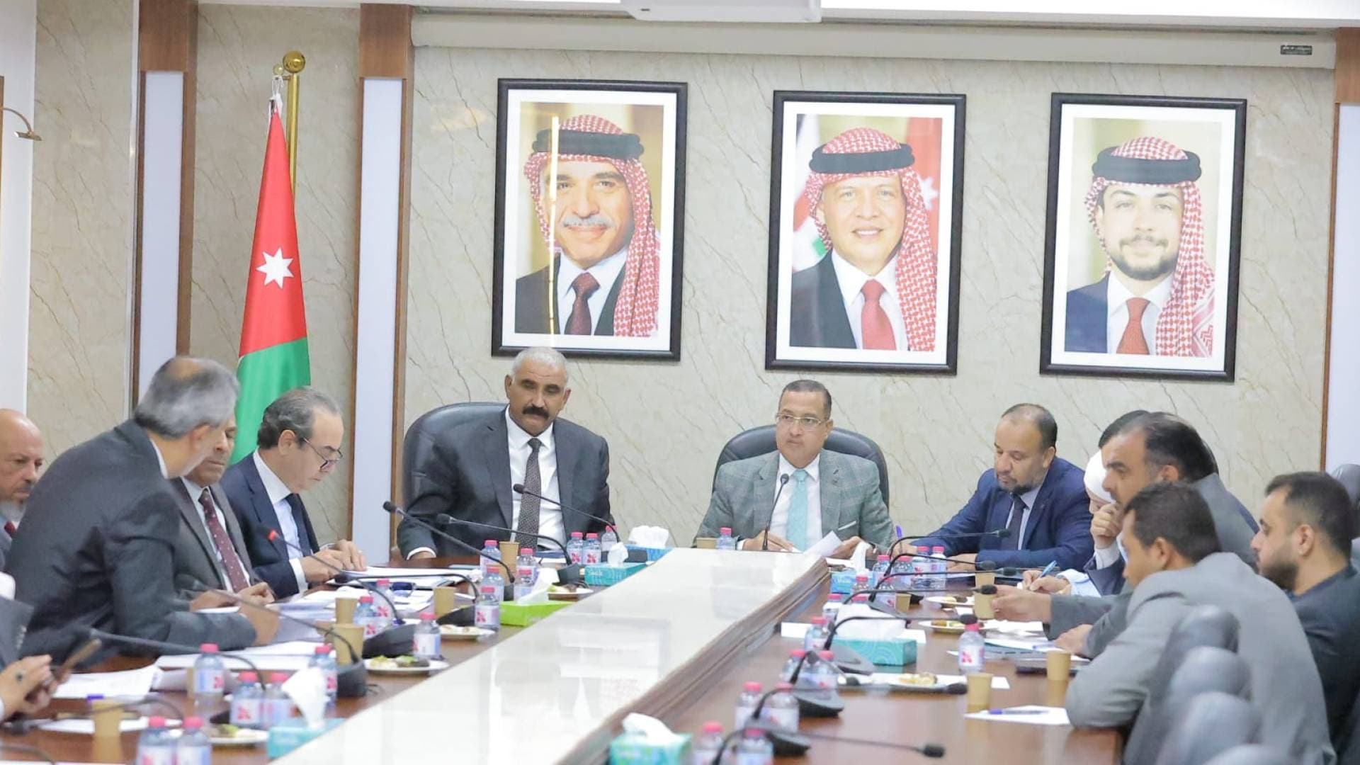 الإدارية النيابية تبحث مشروع قانون الإدارة المحلية مع مجلس النقباء