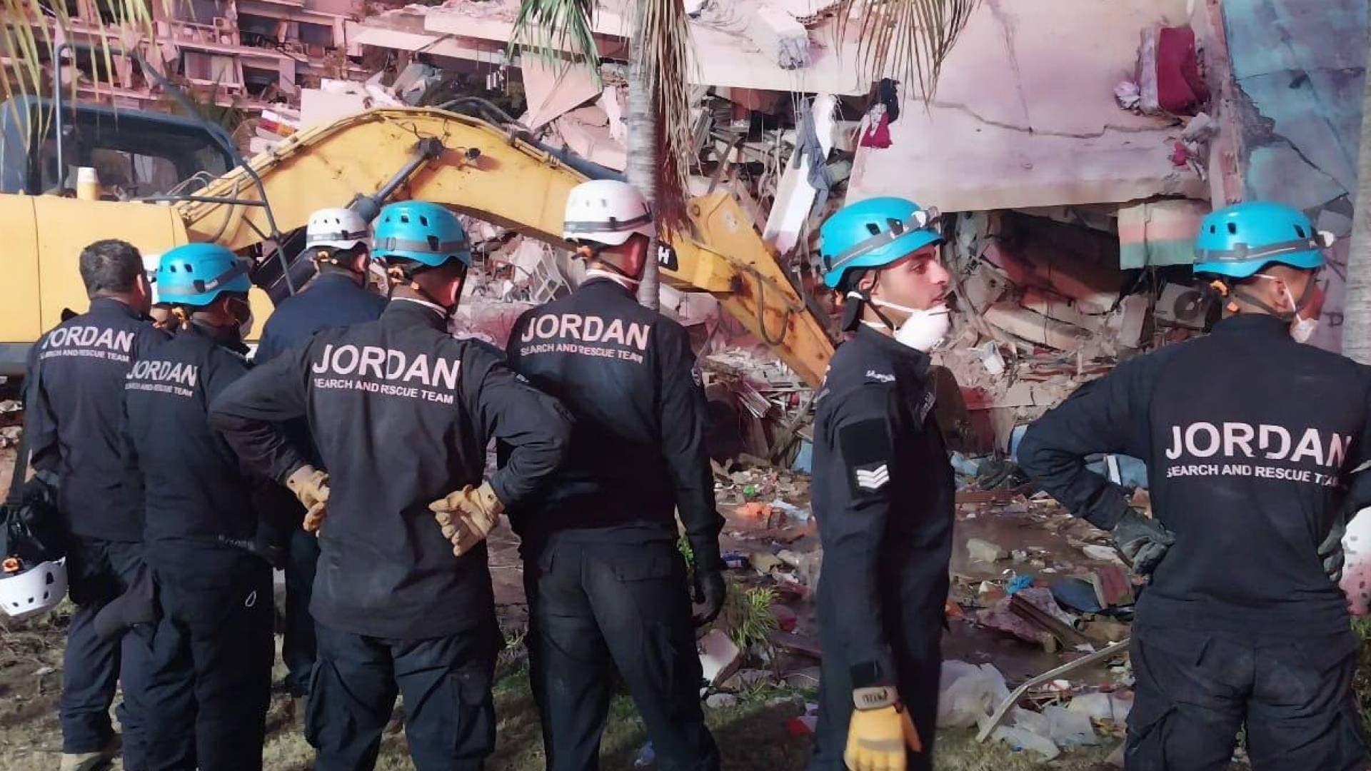 الخارجية: فرق الإنقاذ الأردنية ساهمت في العثور على جثمان المواطنة المفقودة جراء زلزال فنزويلا