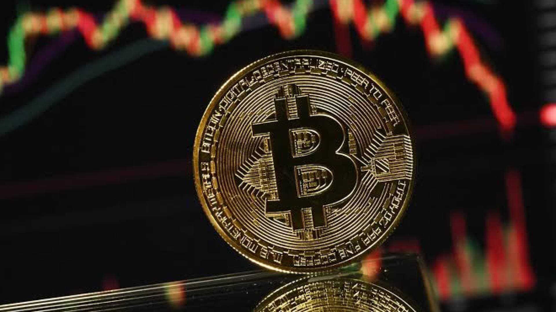عملة بيتكوين تفتتح تداولات الأسبوع الجديد باستقرار فوق حاجز 63,000 دولار