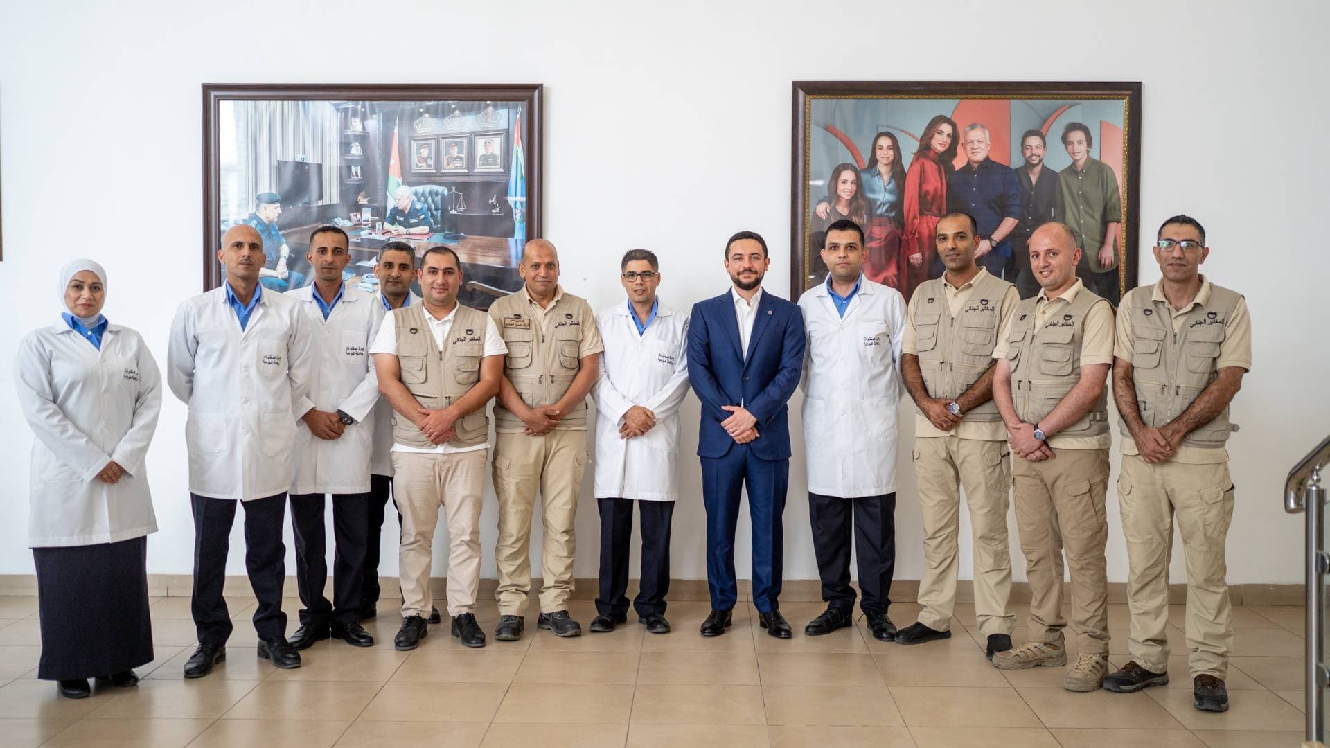 نائب الملك يزور إدارة المختبرات والأدلة الجرمية.. فيديو