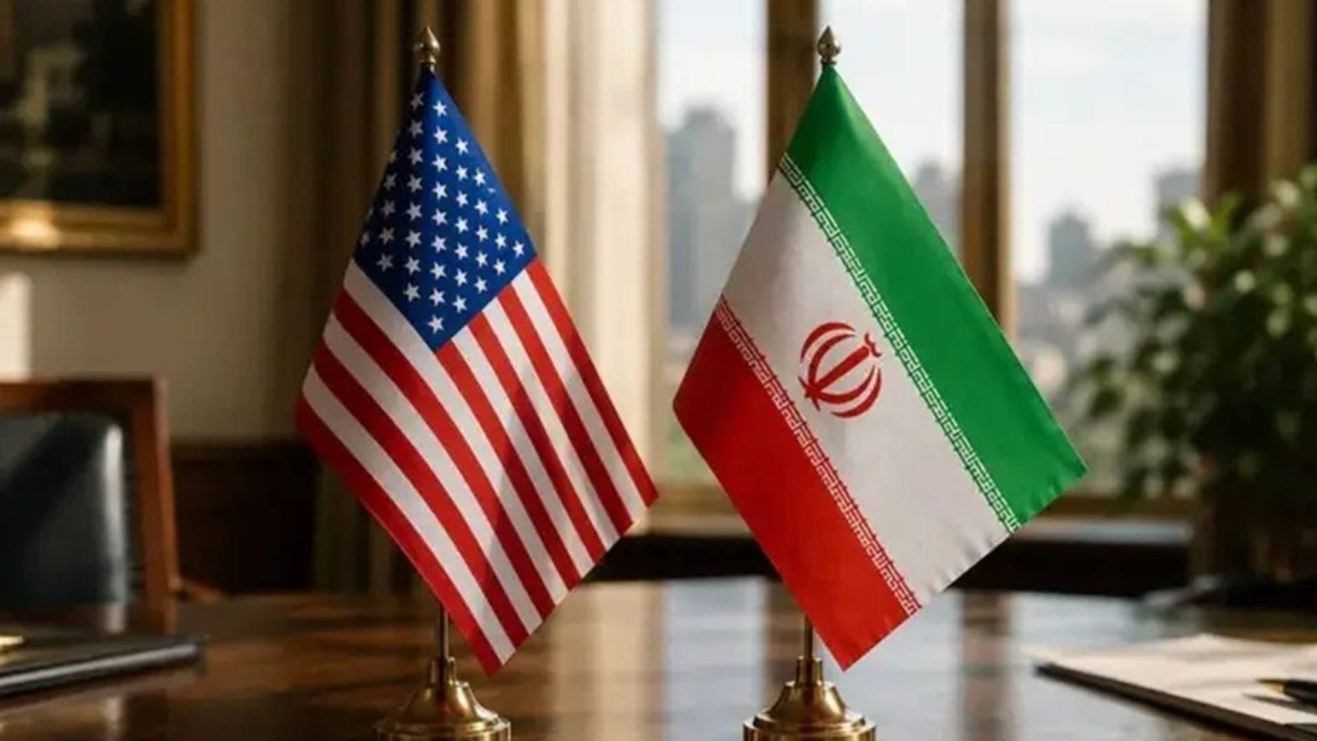 بلومبرغ: واشنطن تتمسك بالحل الدبلوماسي مع طهران وتصف هجمات مضيق هرمز بـ"الإرهابية"