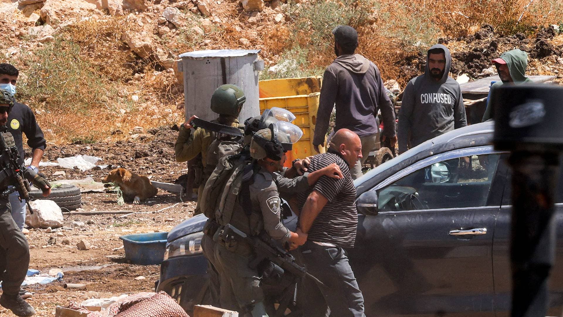 مواجهات وتوترات في الضفة الغربية والقدس المحتلة بعد هجمات للمستوطنين واقتحامات قوات الاحتلال