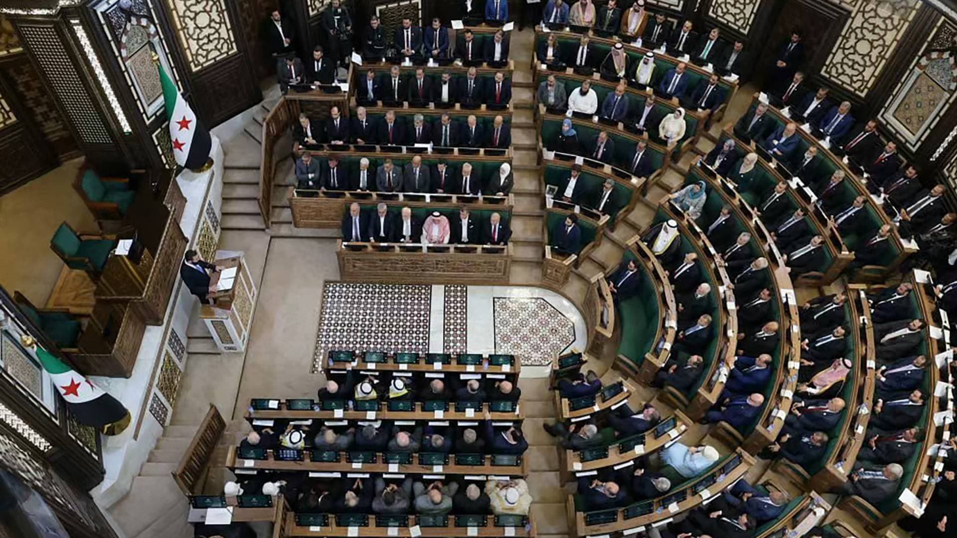 انتخاب عبد الحميد عكيل العواك رئيسا لمجلس الشعب السوري