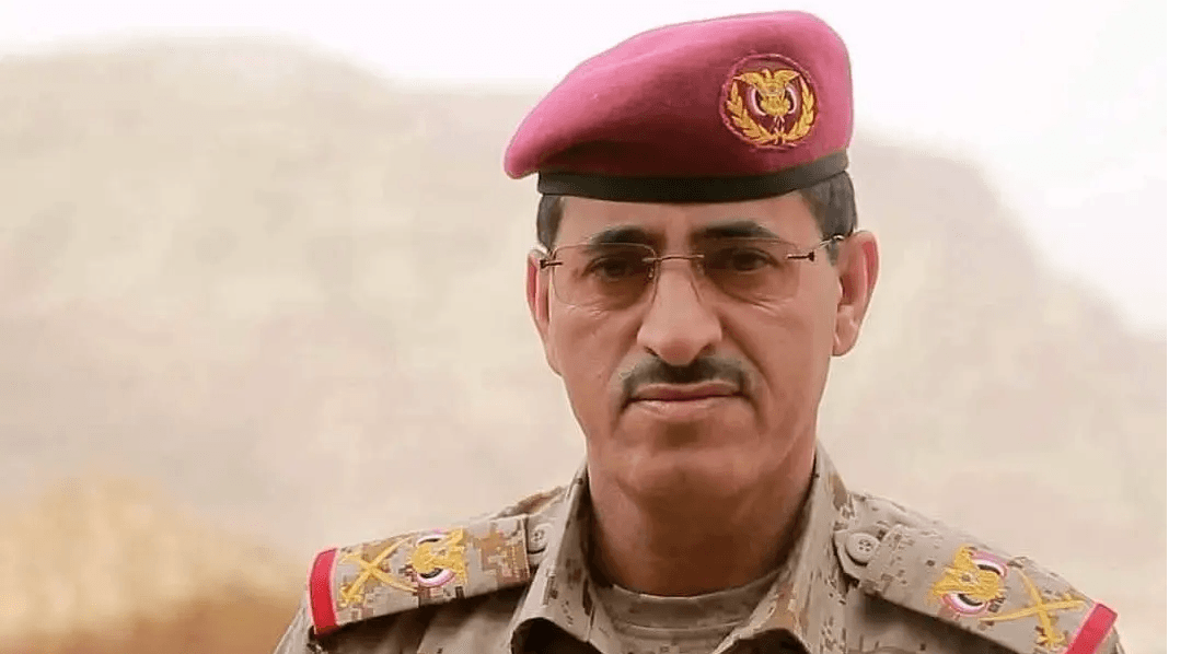 وزير الدفاع اليمني: صبرنا نفد وسنرد على اختراق الطائرات الإيرانية لأجوائنا بجميع الوسائل
