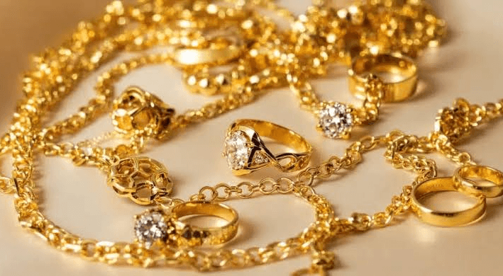 ارتفاع أسعار الذهب والليرات الرشادي والإنجليزي في الأردن الأربعاء