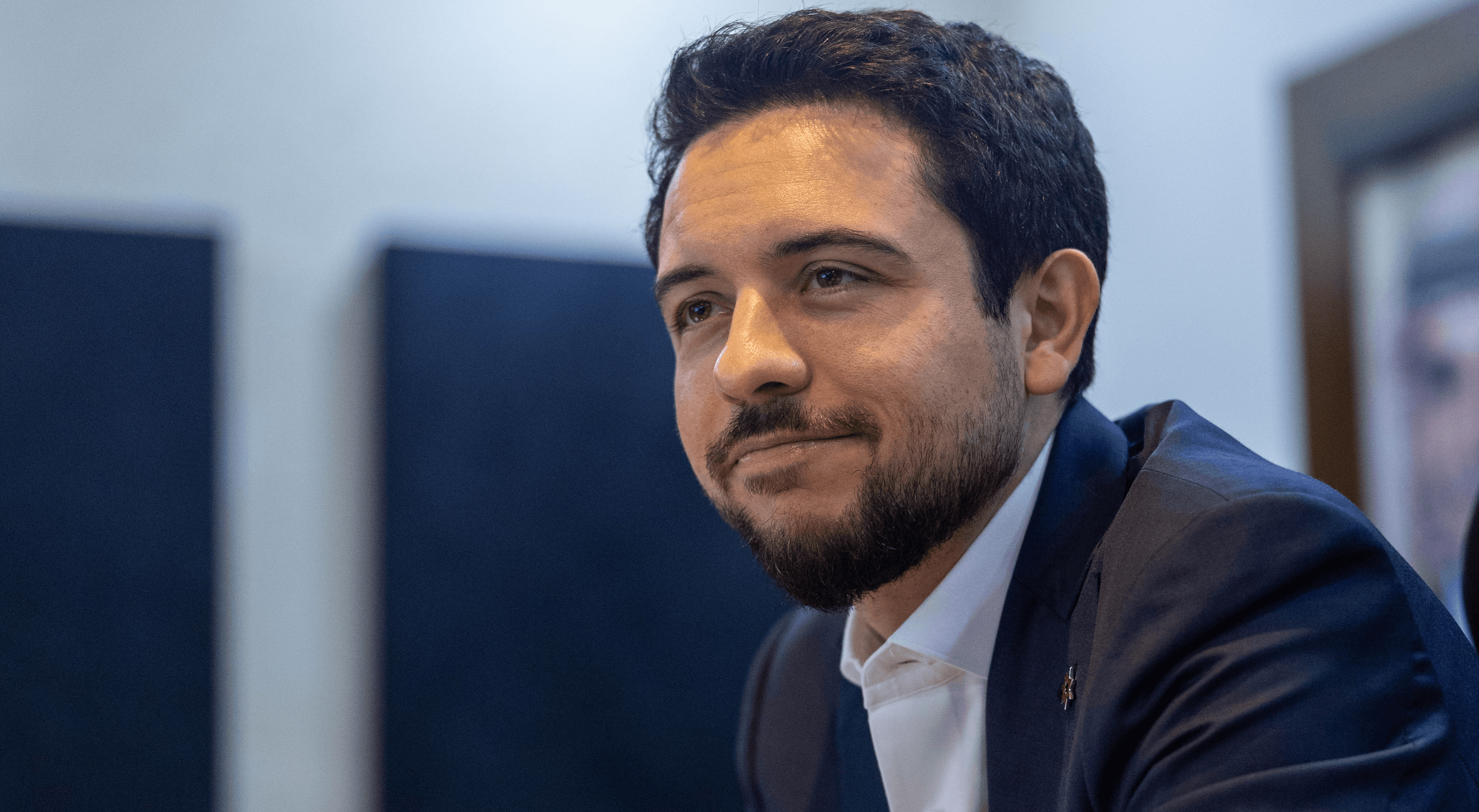 ولي العهد الأمير الحسين بن عبدالله الثاني يزور محافظة الكرك.. فيديو