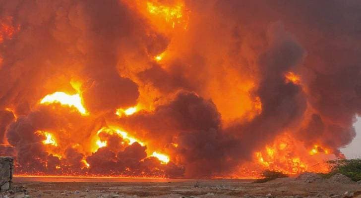 إعلام حوثي: غارات سعودية تستهدف منشآت الاتصالات في الحديدة وجزيرة كمران