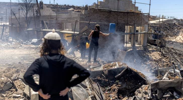 موجة اعتداءات وحرائق منهجة تستهدف ممتلكات الفلسطينيين في الضفة الغربية -فيديو