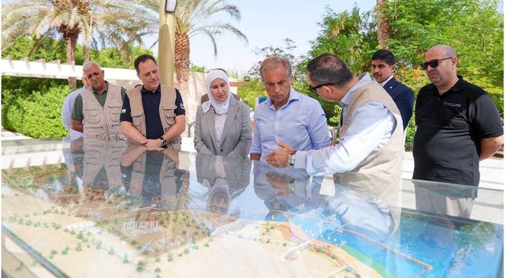 من التصريحات إلى الميدان: حكومة حسان تبدأ تنفيذ المشاريع الكبرى في العقبة