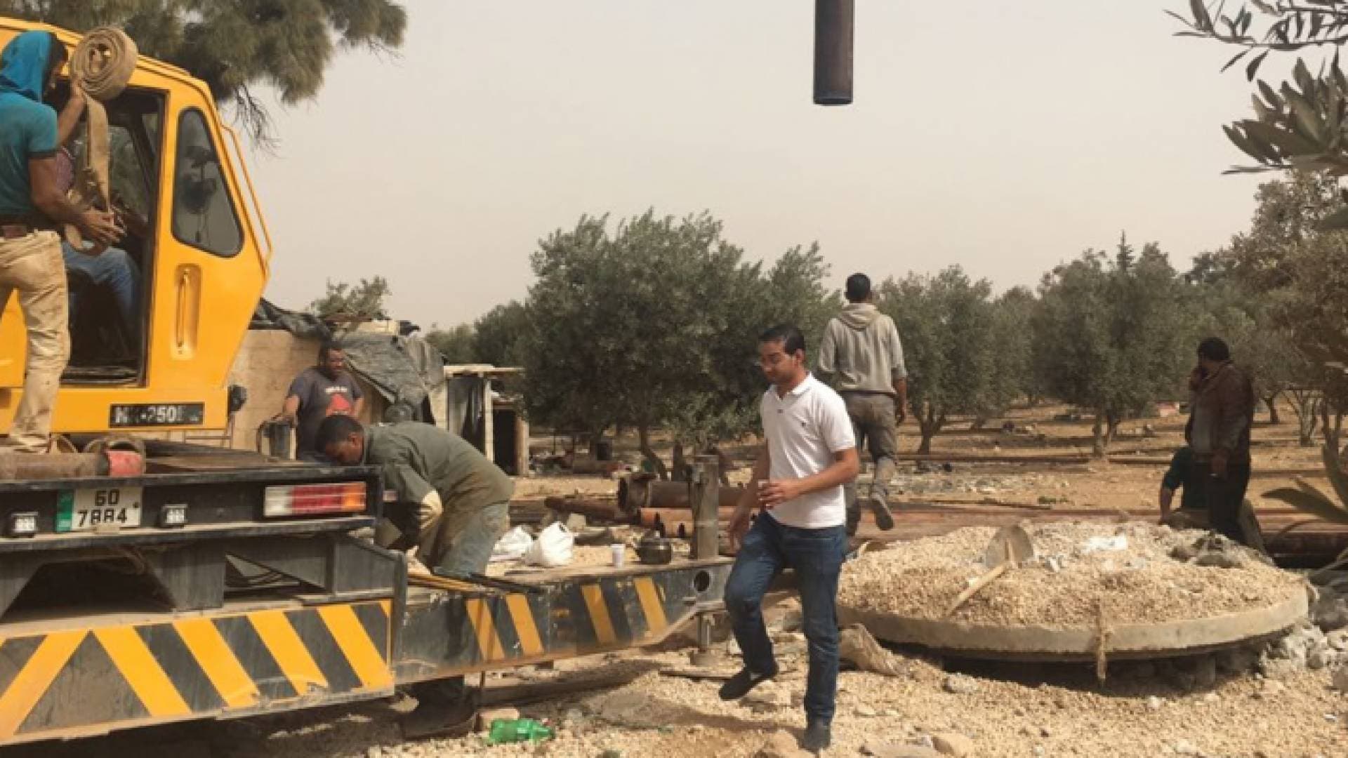 ضبط سرقات مياه في الرمثا والكفرين ومنجا تسحب أكثر من 2000 متر يوميا - فيديو