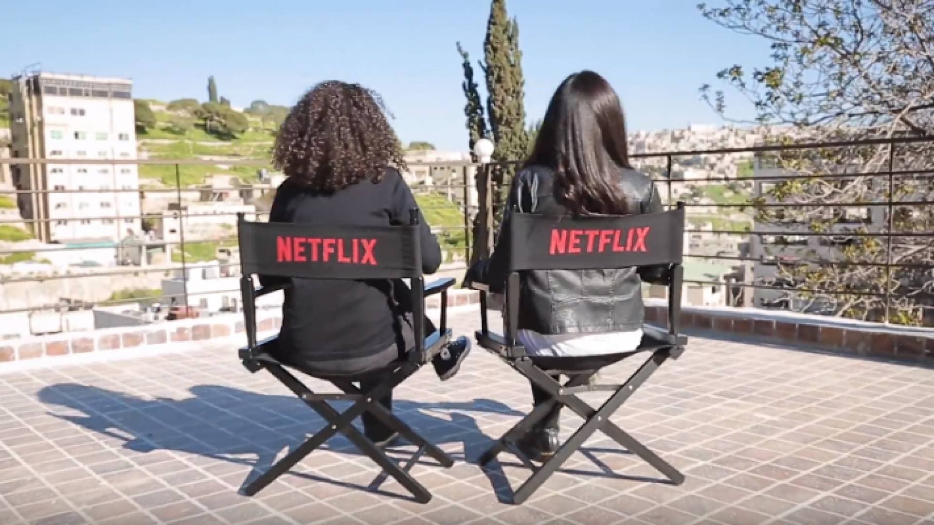مصادر تكشف تأجيل Netflix تصوير مسلسل "مدرسة الروابي" في الأردن.. فيديو
