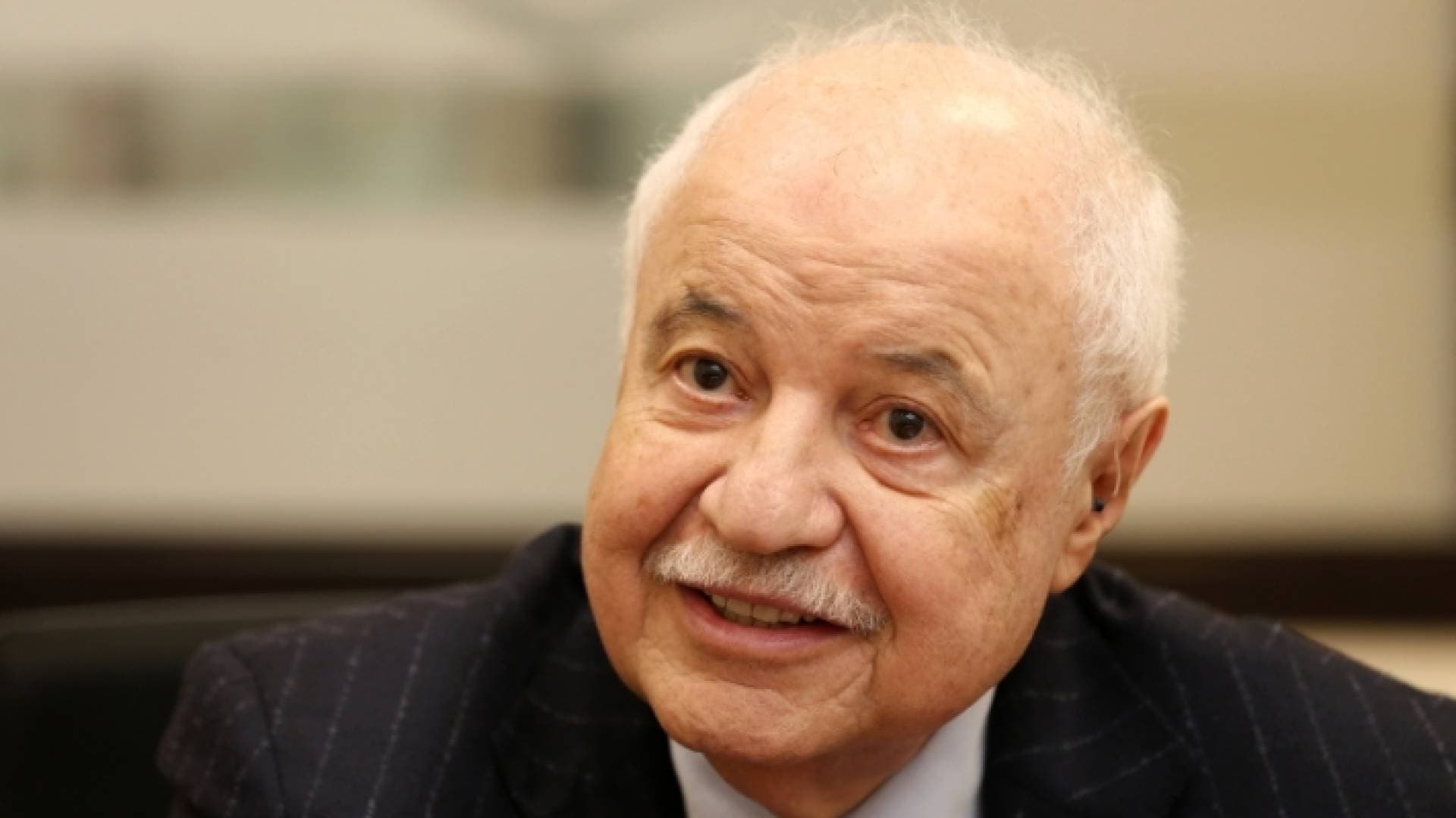 رؤيا تنشر "مبررات" طلال أبو غزالة بتخفيض أيام العطل للأردنيين