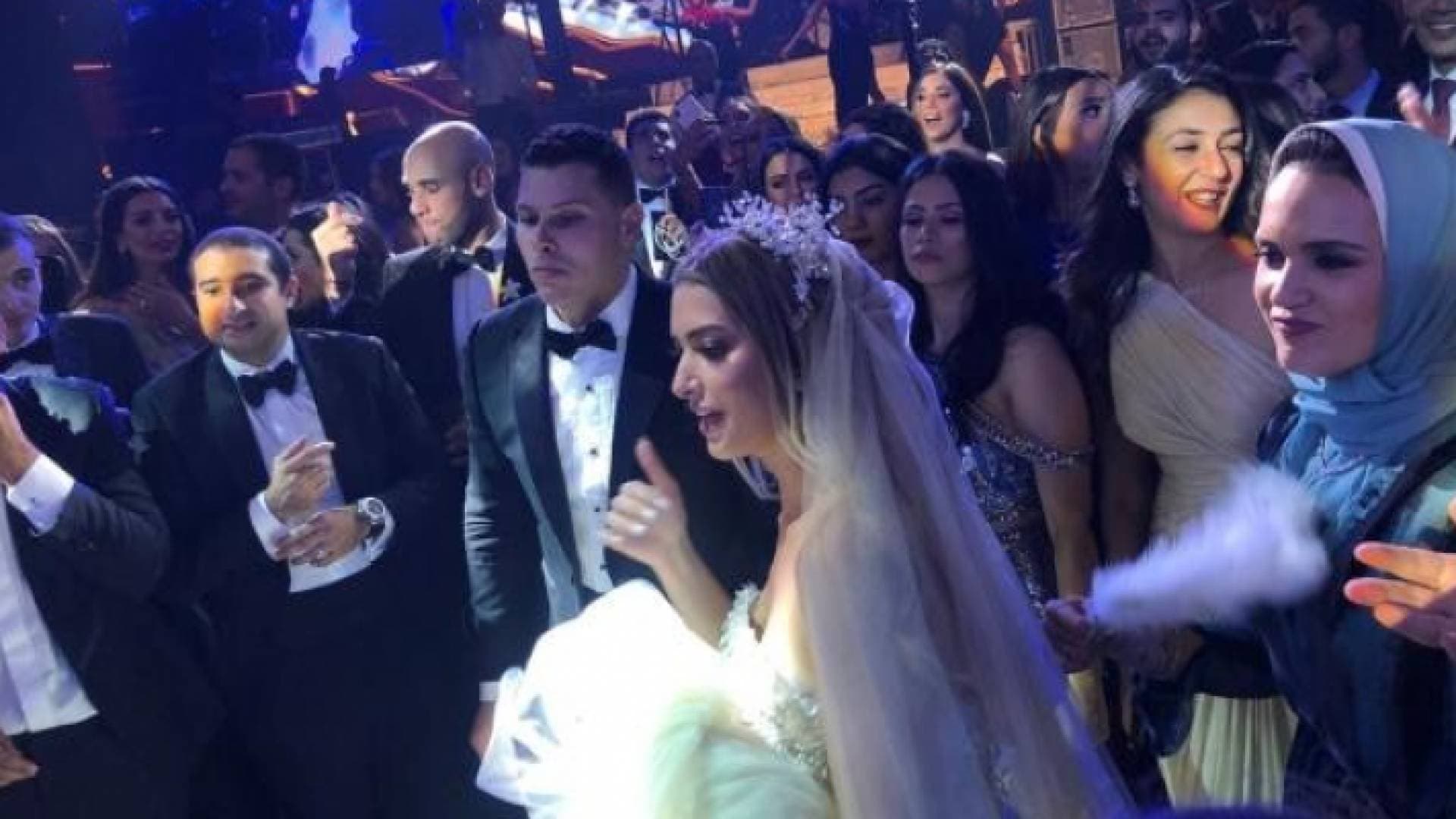 شاهد.. زفاف نجل هاني شاكر يجمع نجوم مصر