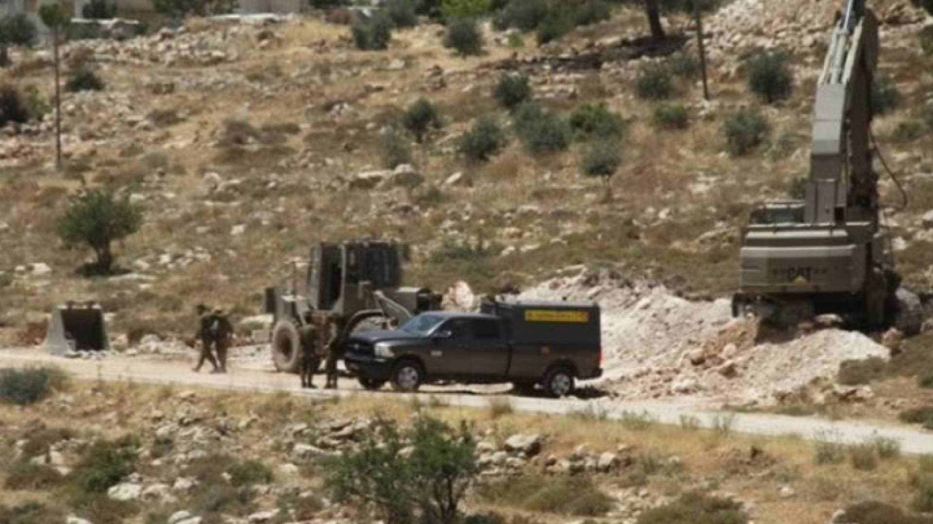 الاحتلال يخطر بالاستيلاء على نحو 500 دونم من أراضي شرق القدس