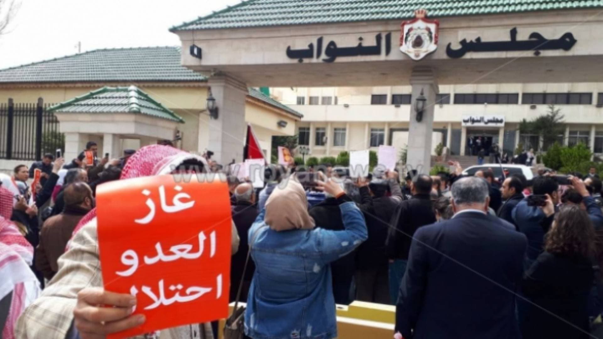 النائب القيسي: الغموض بملف اتفاقية الغاز كان سببا في انتشار الشائعات