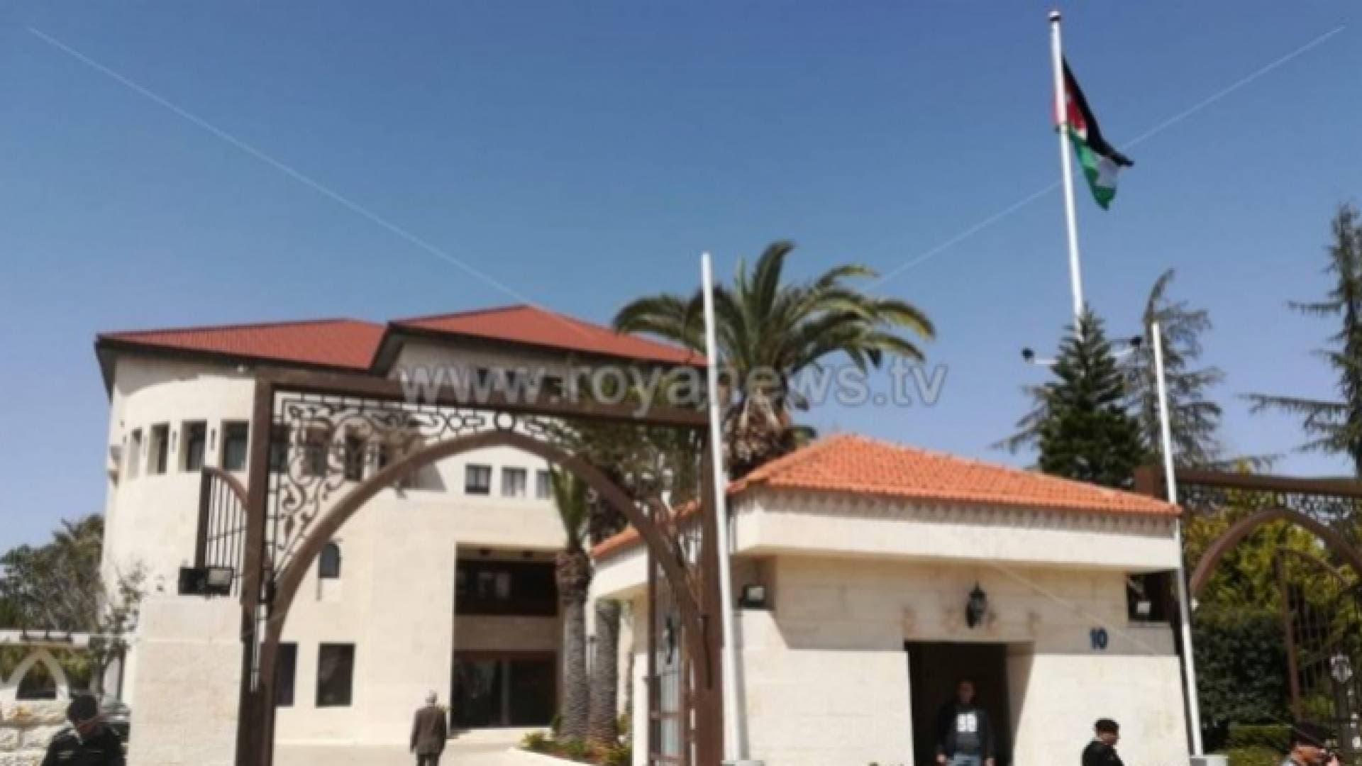 الحكومة تقر مشروع قانون معدل لقانون العمل