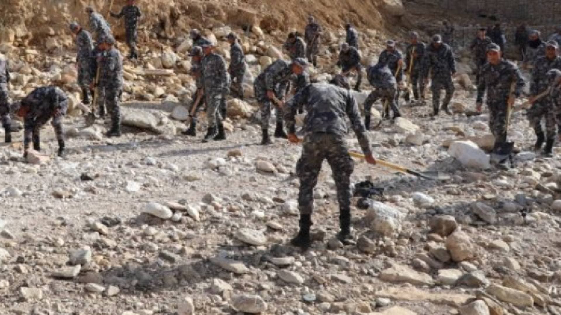 لليوم الثاني عشر .. استمرار البحث عن حمزة الخطيب في سيل الزرقاء