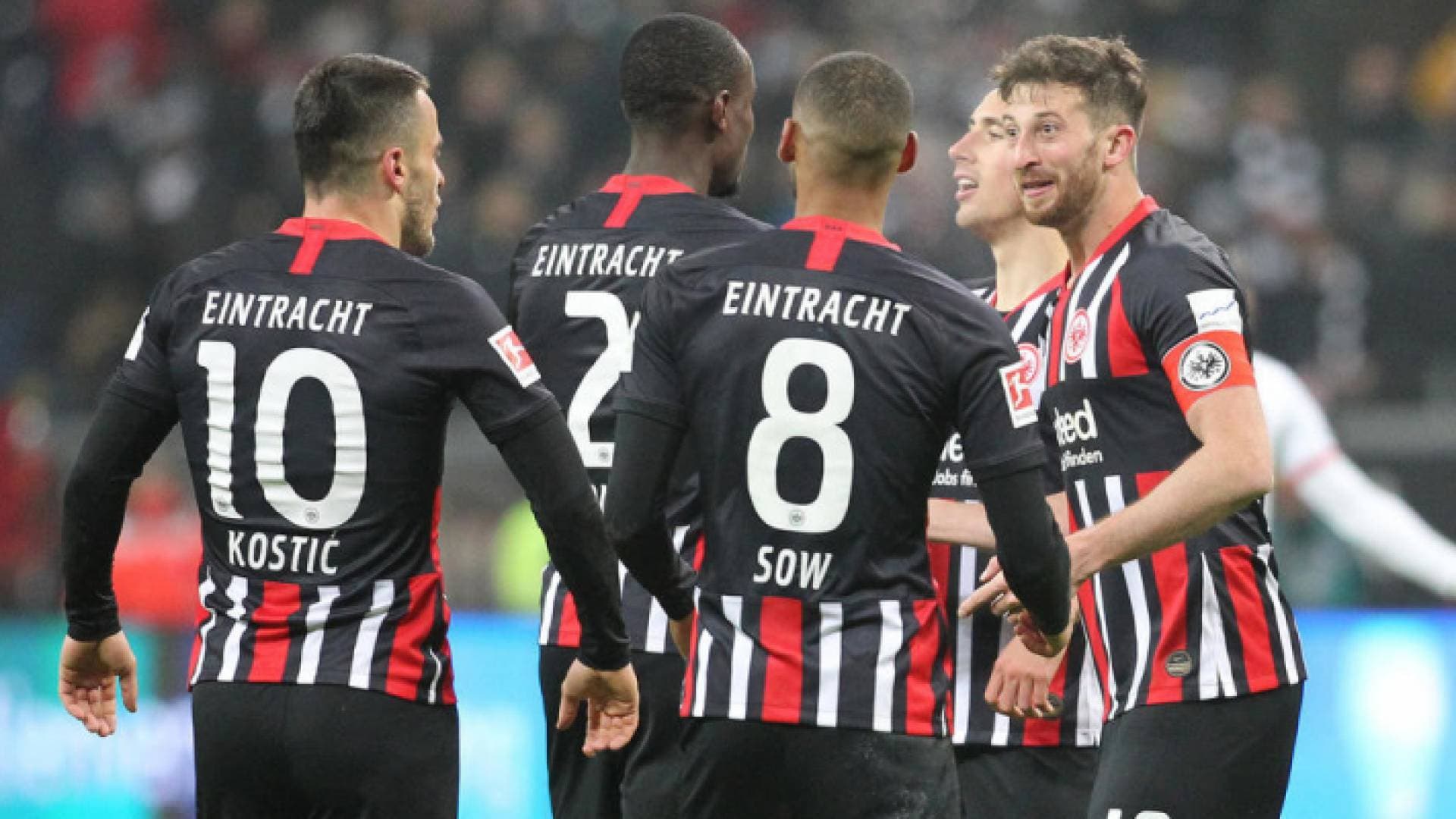 بطولة ألمانيا: اينتراخت فرانكفورت يلحق بلايبزيغ هزيمة ثالثة