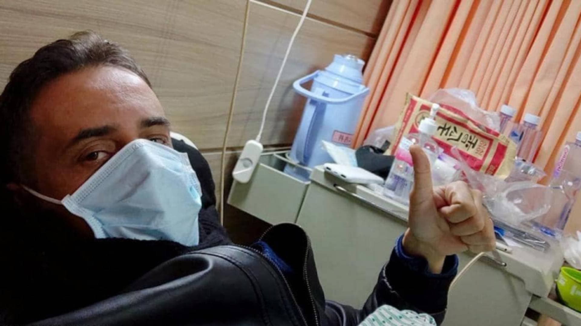 أول مصاب عربي بكورونا يكشف تفاصيل "حية" عن الفيروس