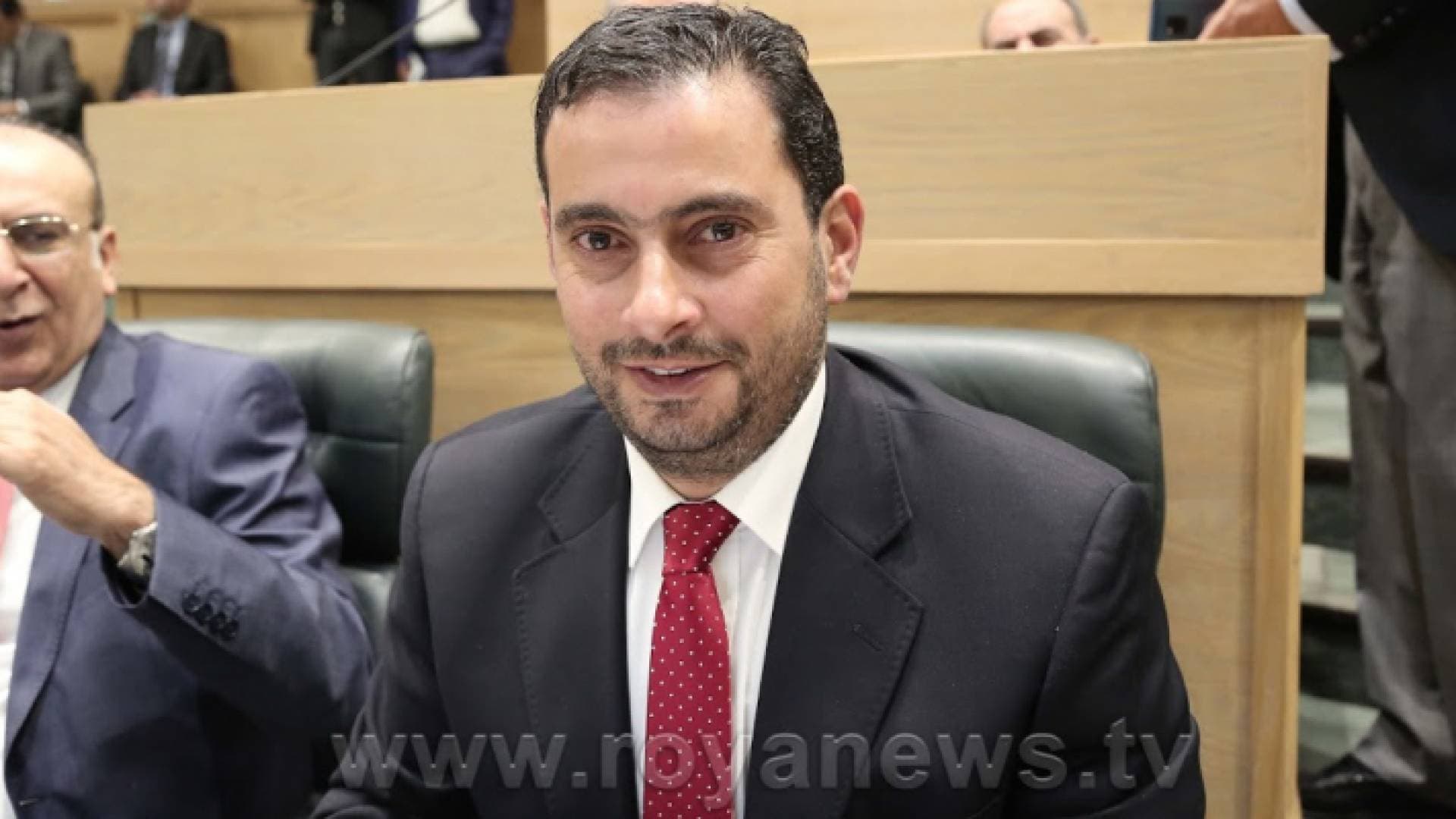 وزير الصناعة: طلب ترخيص الشركات الاجنبية في الأردن يقدم للبنك المركزي.. فيديو
