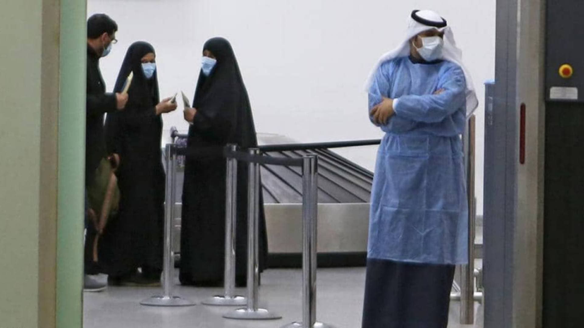 الرياض: نتابع الوضع الصحي لمواطن سعودي مصاب بالكورونا في الكويت