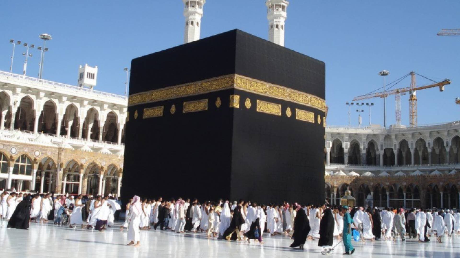 ما هو مصير الأردنيين الحاصلين على تأشيرات لأداء العمرة؟