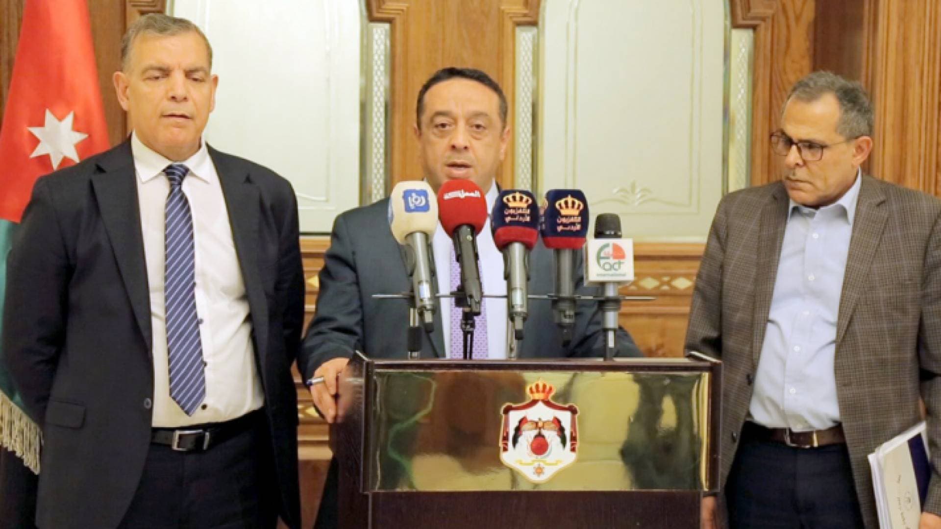 الوزير الداوود: الاستعدادات والإجراءات الحكومية لمواجهة كورونا قوية.. فيديو