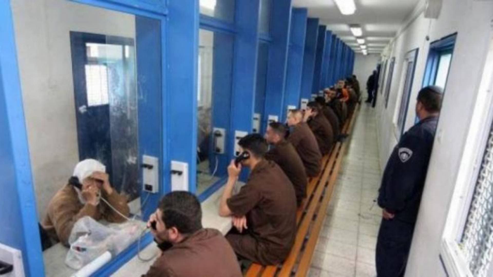 نادي الأسير يدعو لضغط دولي على الاحتلال لاتخاذ تدابير وقائية بالسجون