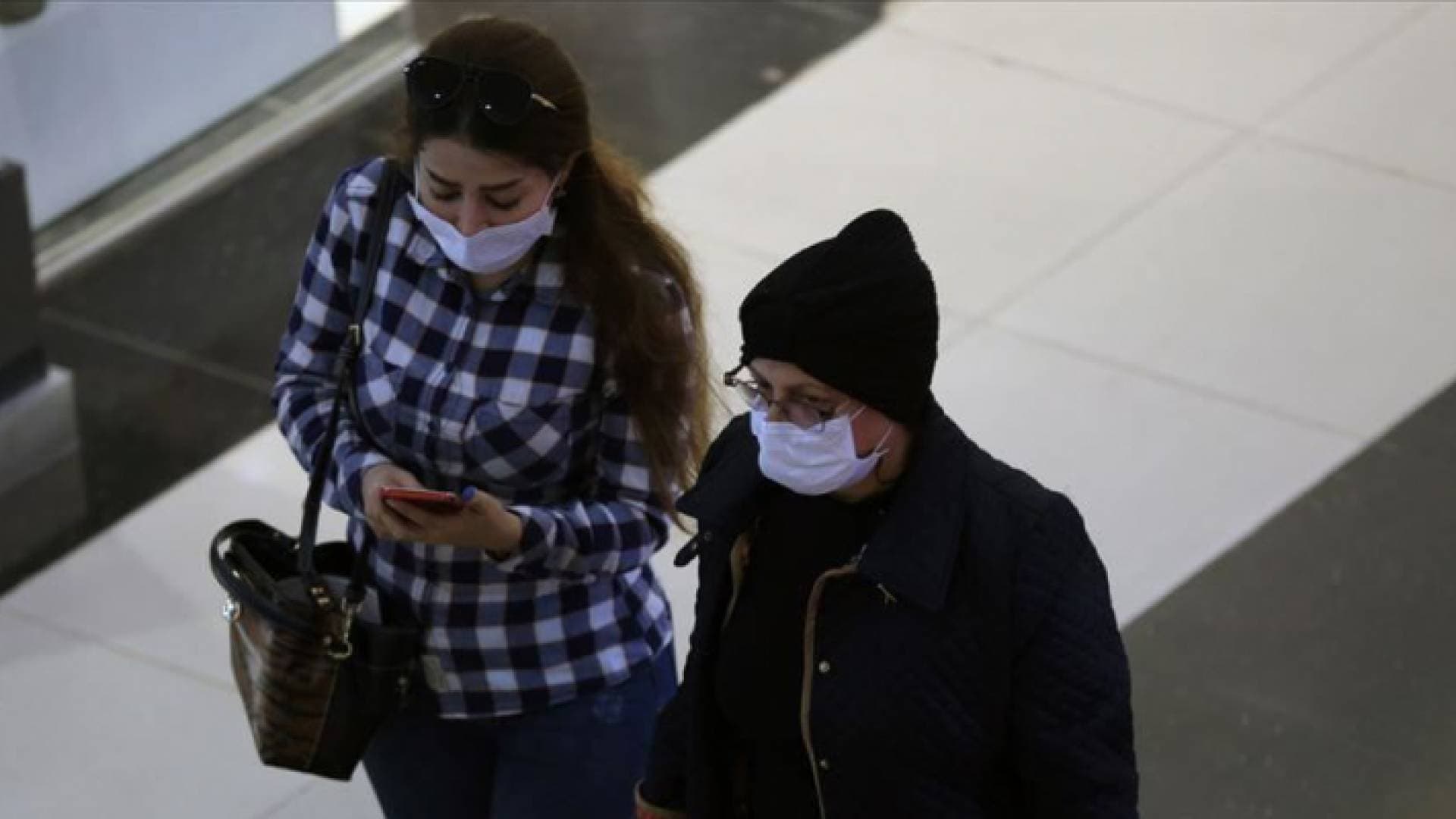 قطر تعلق دخول مواطني 14 دولة عربية وأجنبية بسبب كورونا