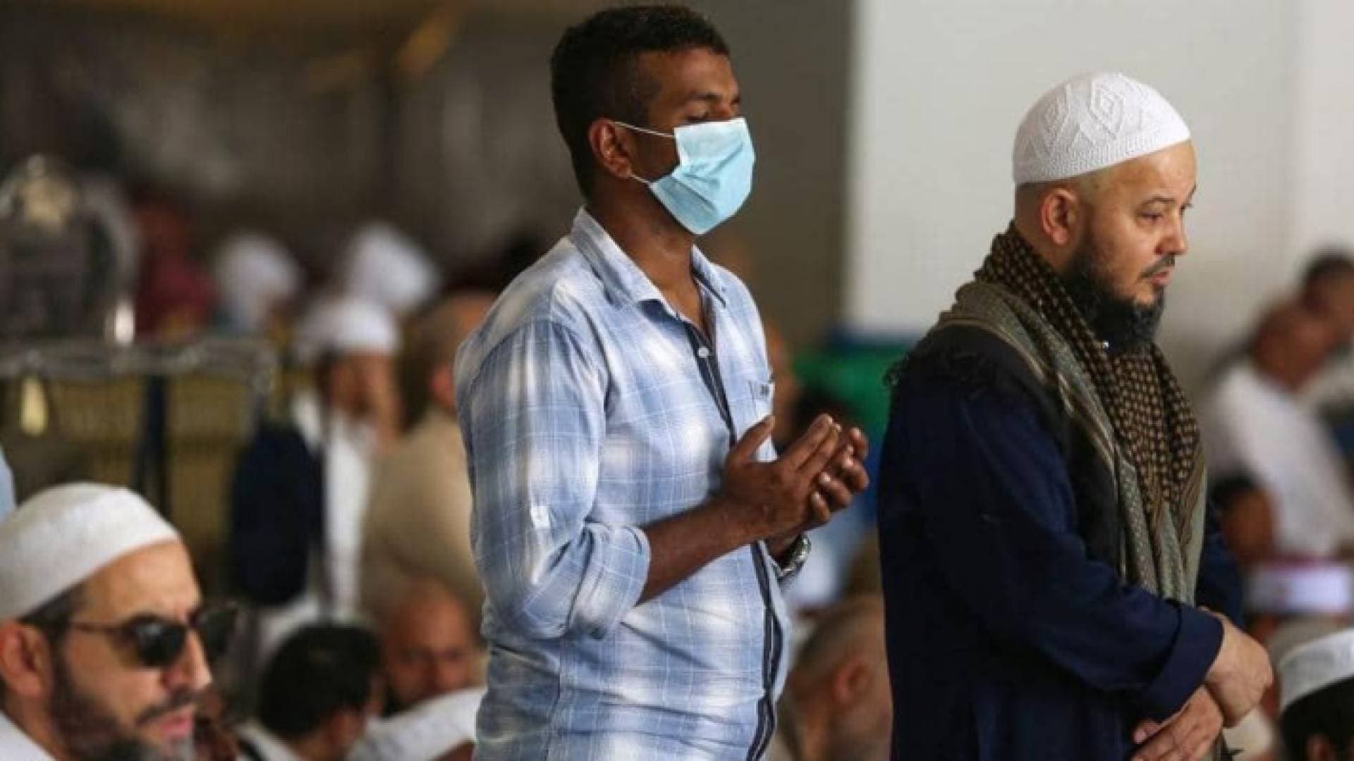 السعودية تحث العائدين من 4 دول على "العزل المنزلي"