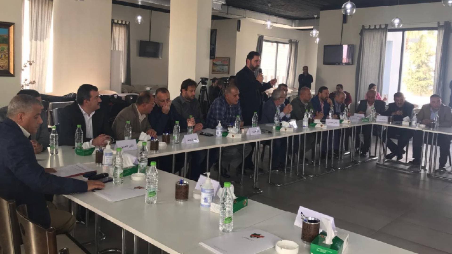 الاتحاد يرد على الأندية: طاولة الحوار مفتوحة دون أي شروط