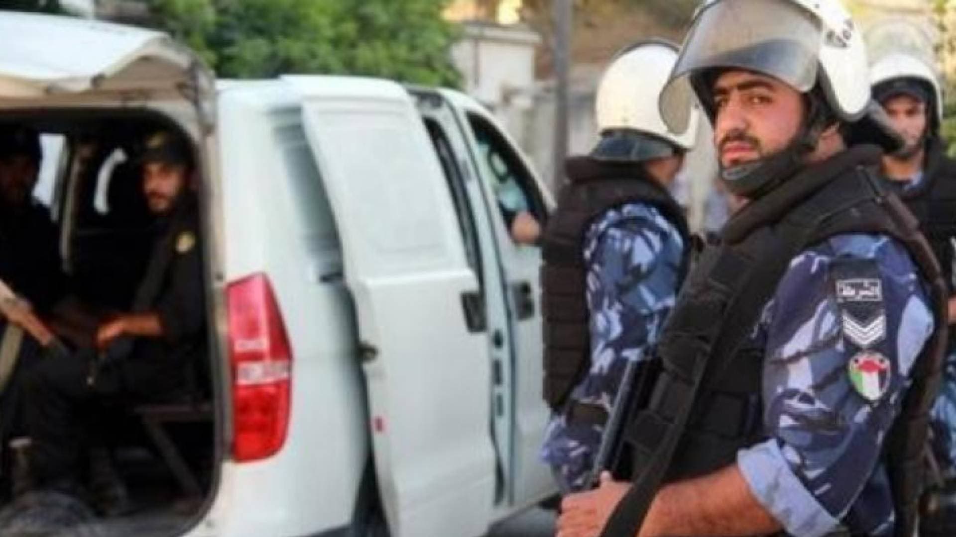 الشرطة الفلسطينية تضبط مشتبه به نشر أخبارا كاذبة حول كورونا في قلقيليه