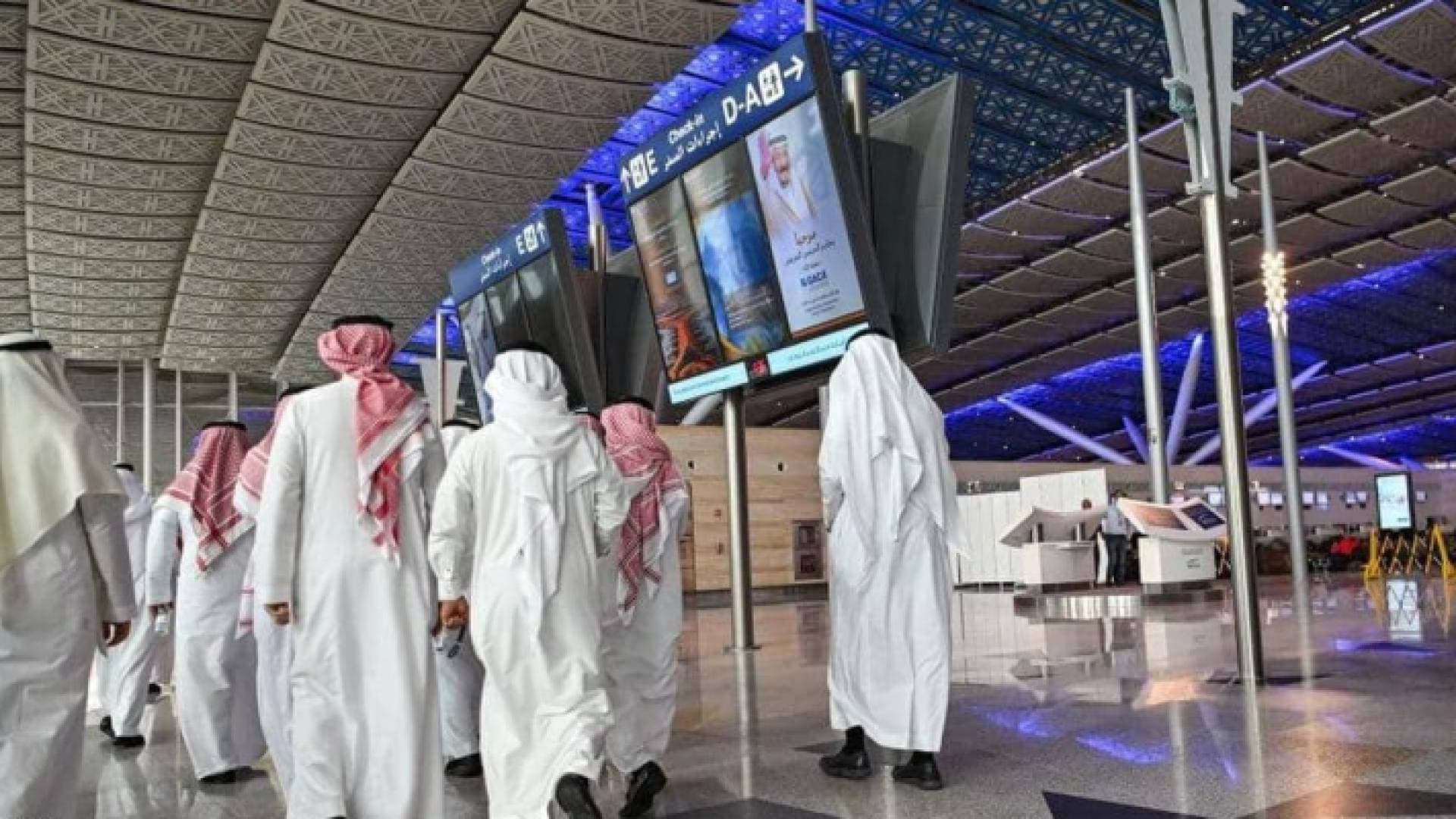السعودية ترصد إصابة جديدة بكورونا في مطار جدة